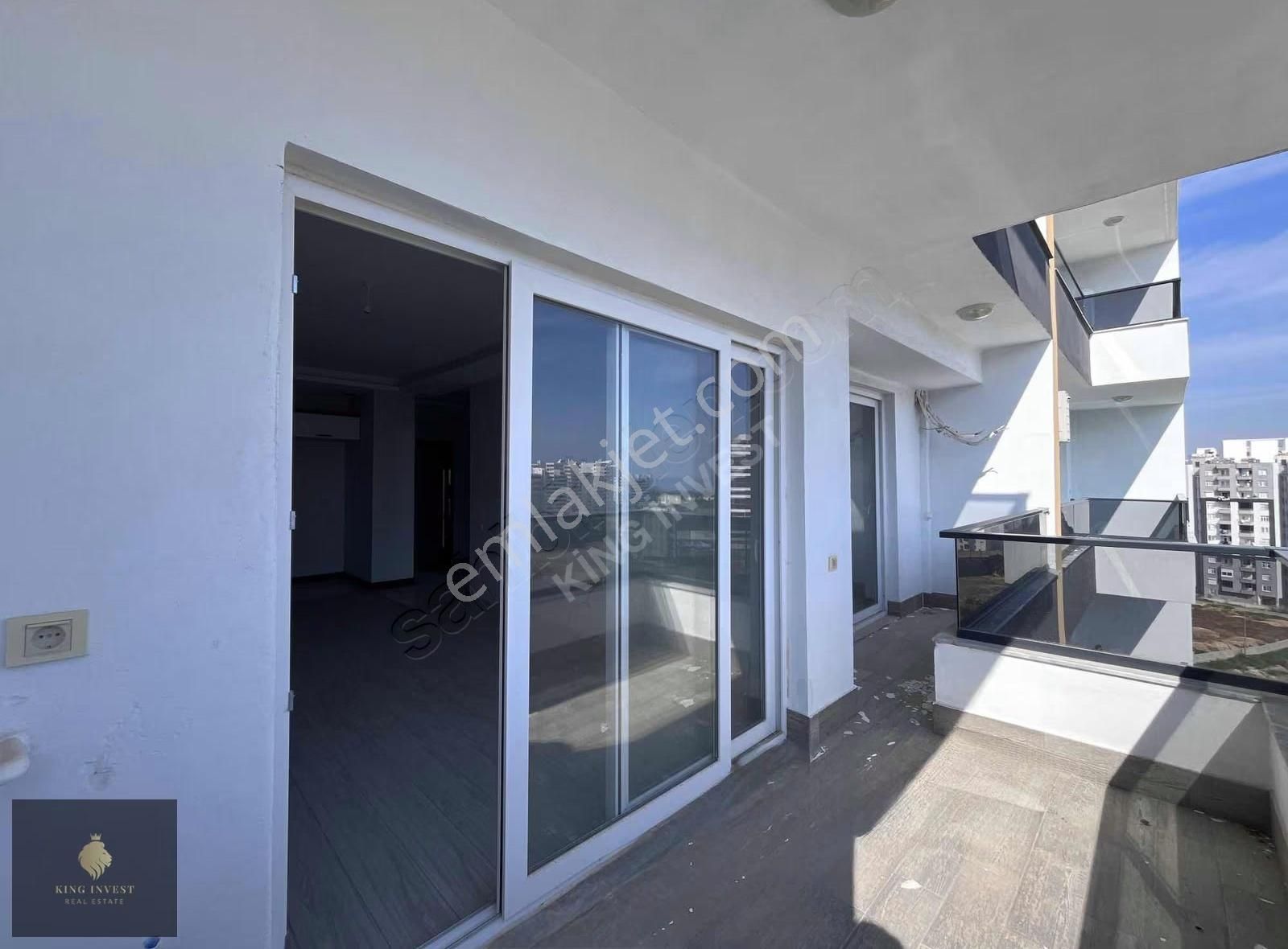 Kingden Prestijli Sitede Mnz Vıolettada Deniz Manzaralı 1+1 - Görsel 7