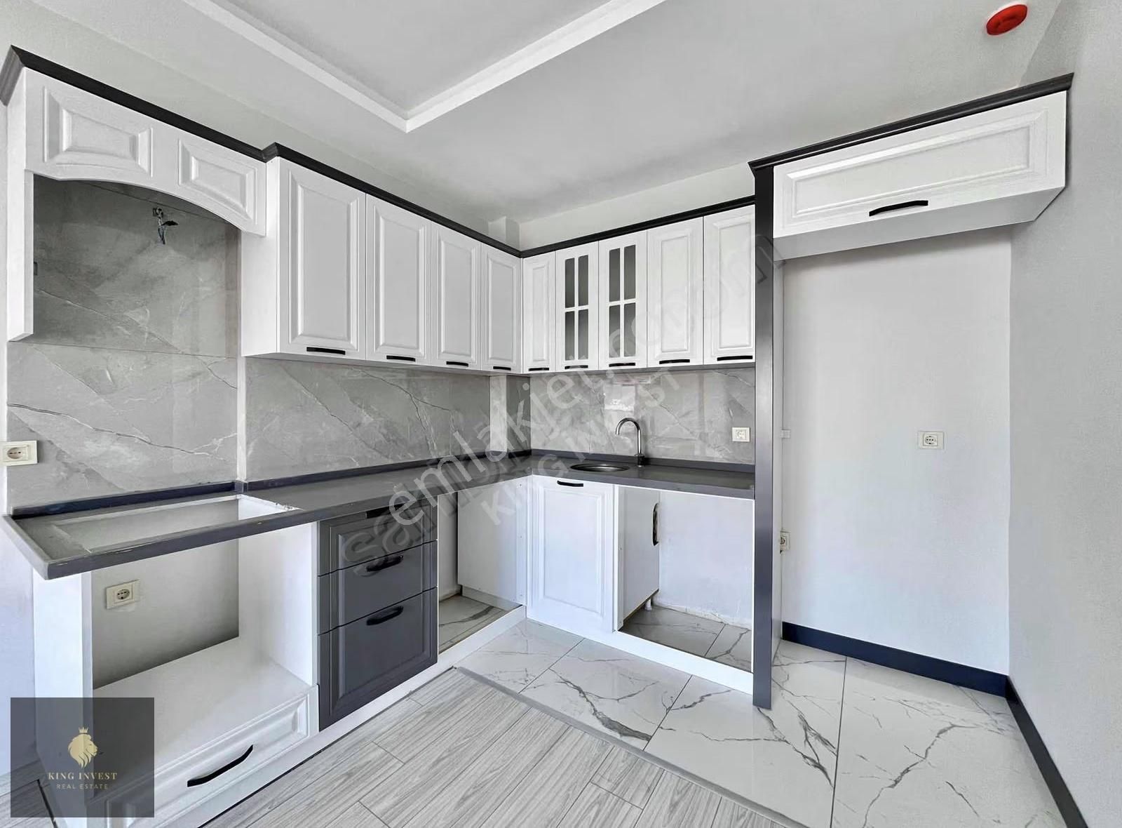 Kingden Prestijli Sitede Mnz Vıolettada Deniz Manzaralı 1+1 - Görsel 2