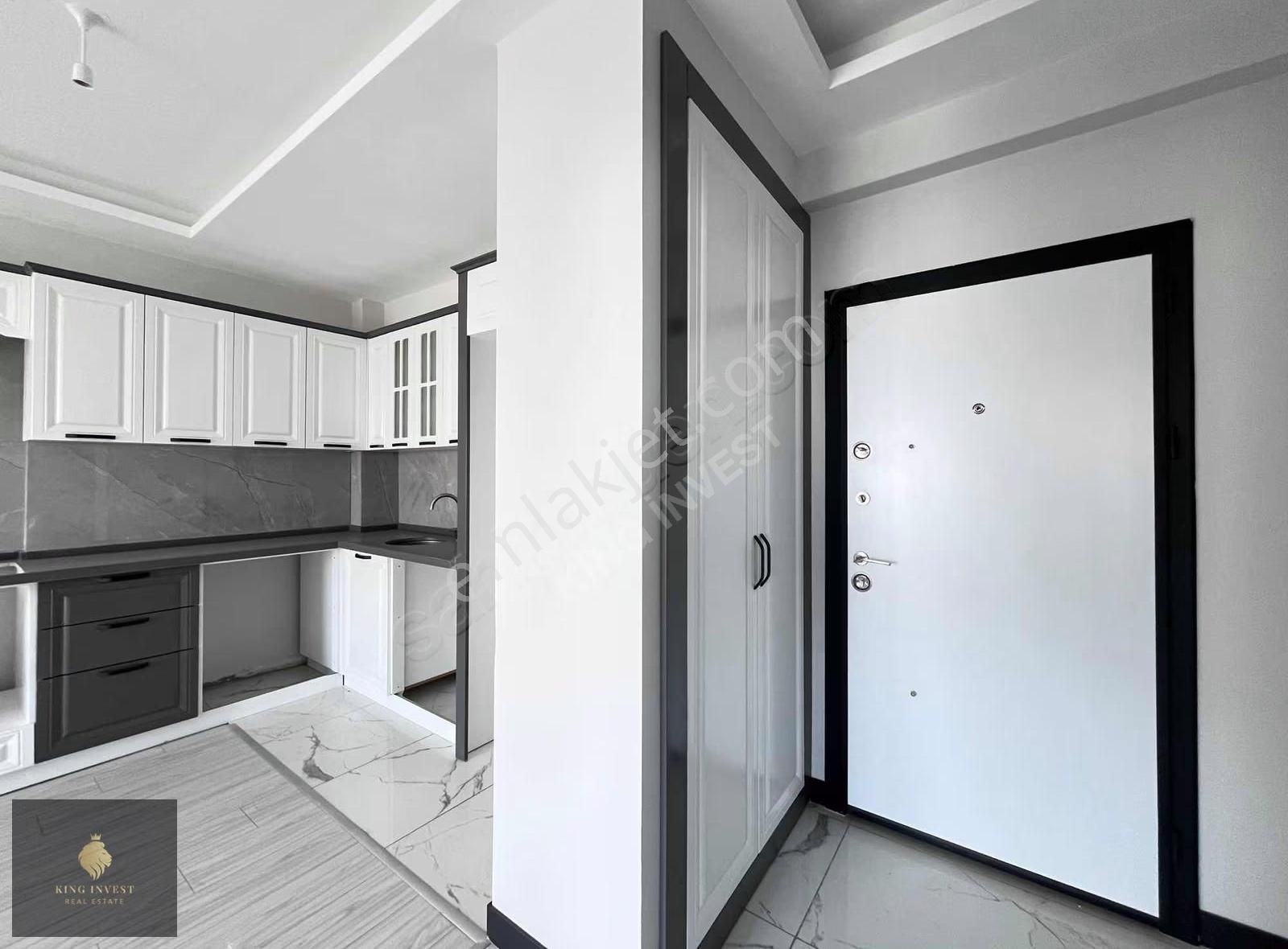 Kingden Prestijli Sitede Mnz Vıolettada Deniz Manzaralı 1+1 - Görsel 5