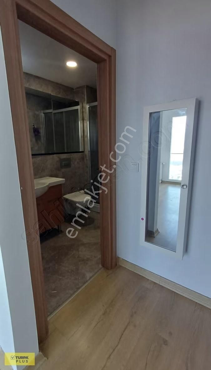 Yenitepe Sitesinde Panoramik Manzaralı Kiralık Daire 2+1 - Görsel 21