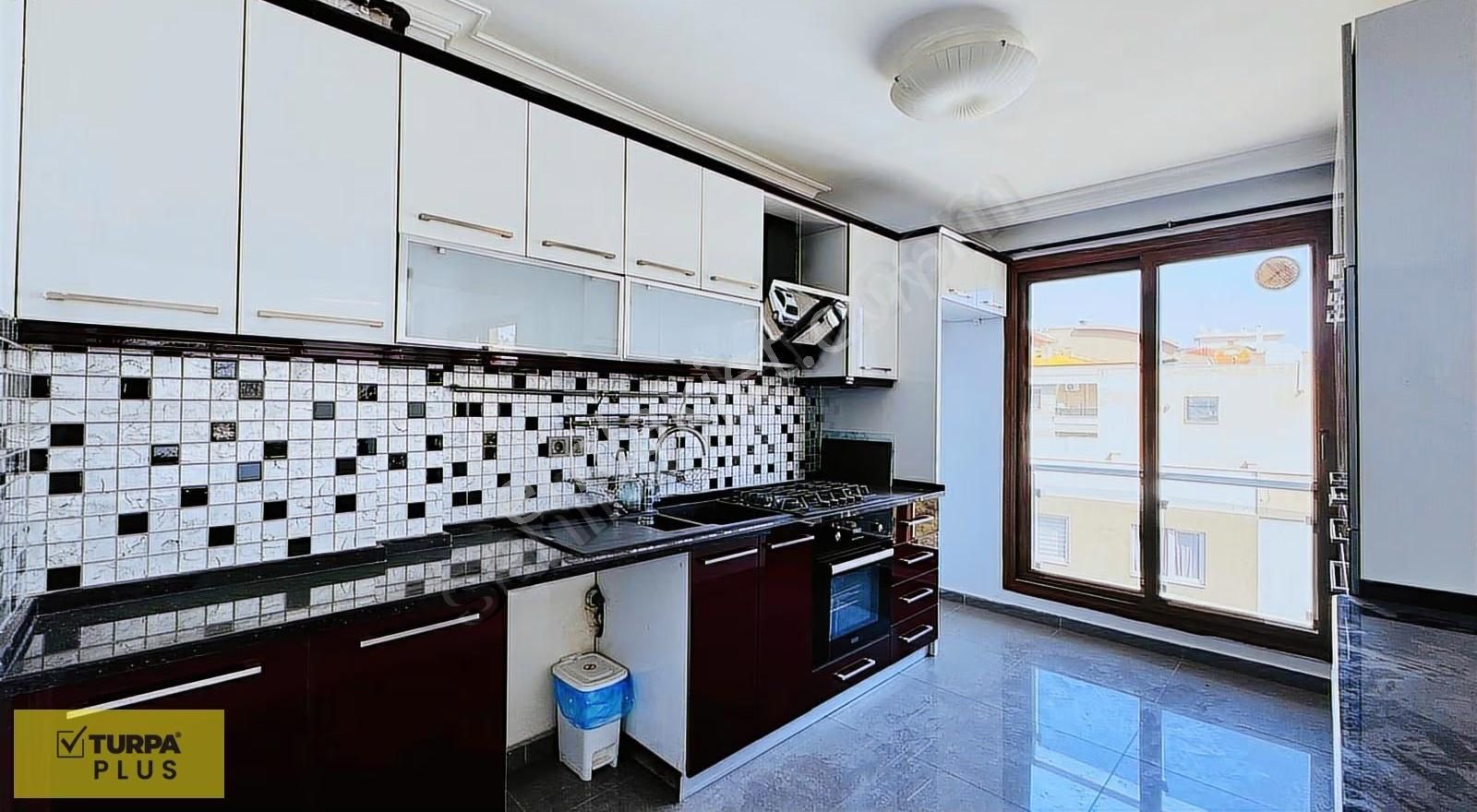 Maliyeciler Mah Doğa Manzaralı Otoparklı Asansörlü Kiralık Daire - Görsel 14