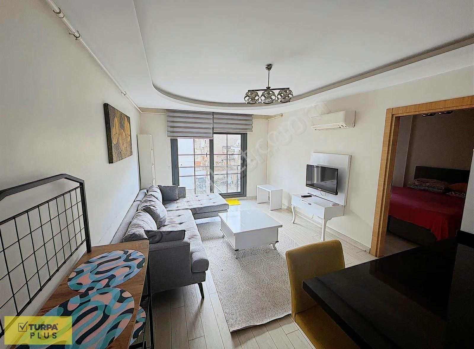 Güzelyalı Denizmen'de Eşyalı Otoparklı Asansörlü 1+1 Daire