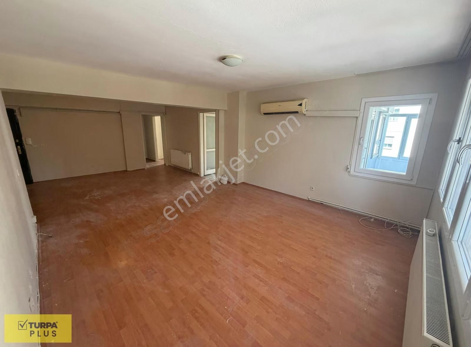 İnönü Caddesi Göztepe Metro Yakını Ferah Asansörlü Kiralık Daire - Görsel 29