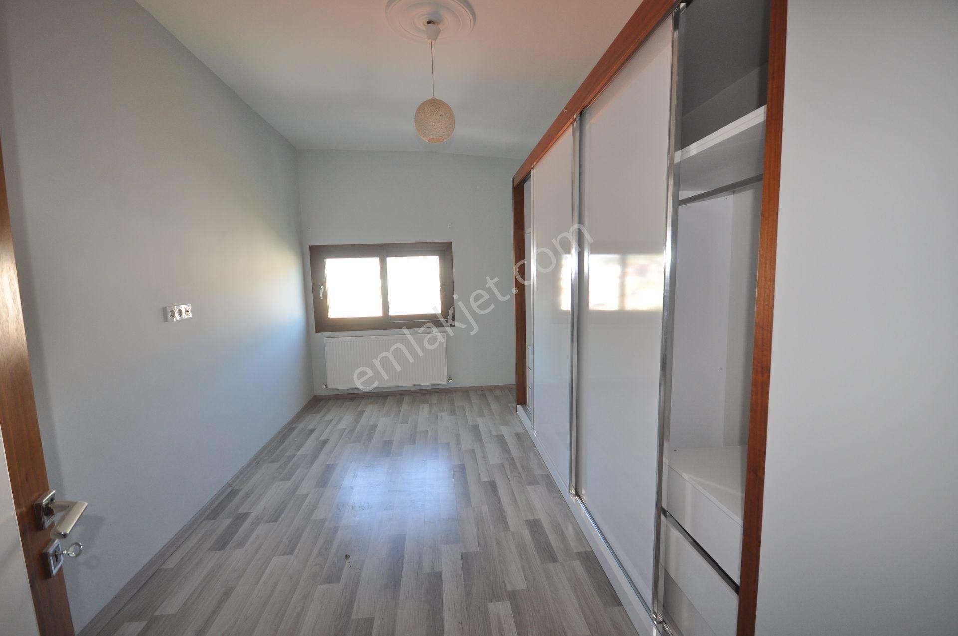 Söke Yenicami Mh. Kiralık 3+1 Dubleks Daire - Görsel 8