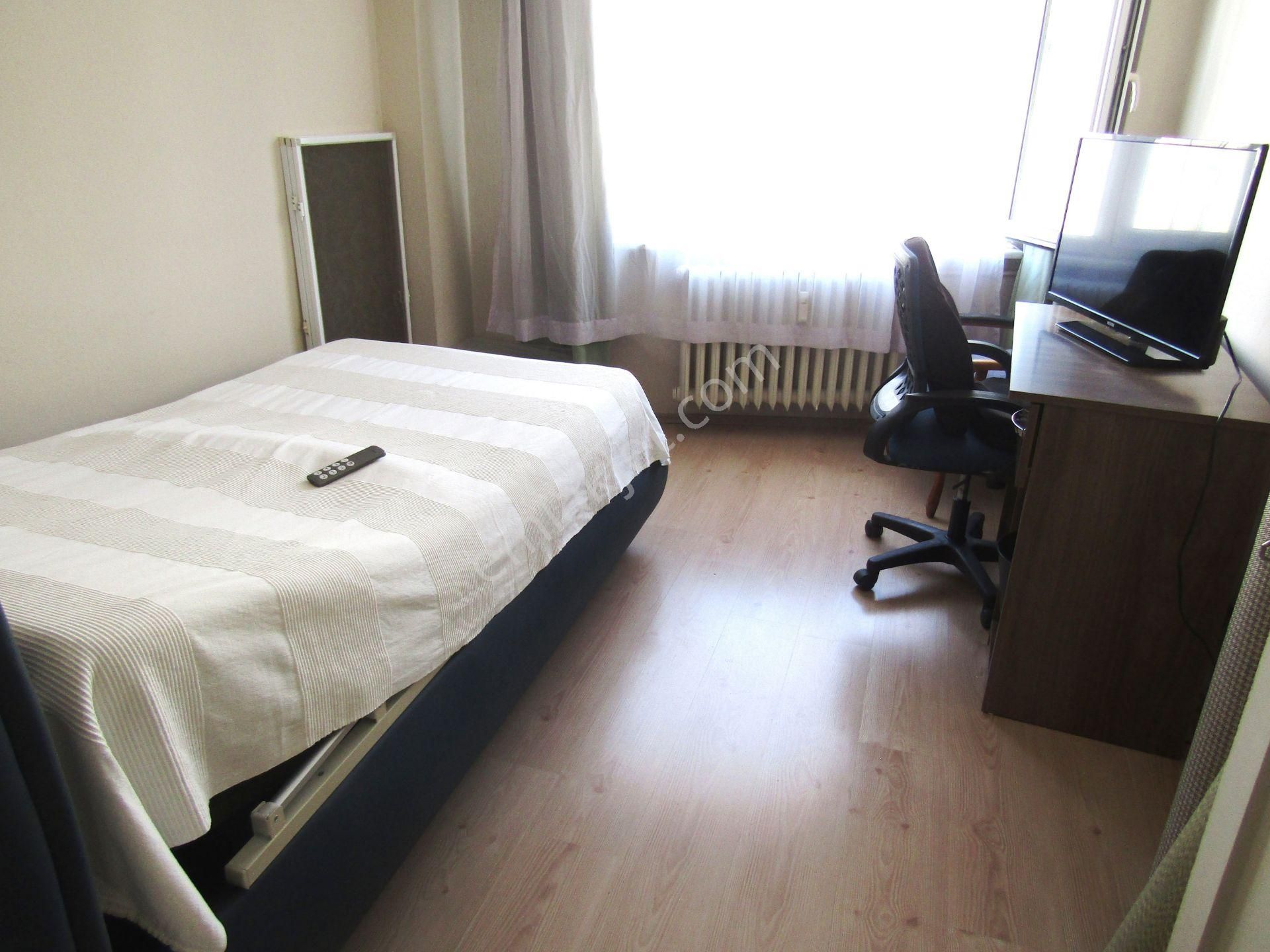 Yıldırım Umurbey Çimen Cd.3+1 120m2 3.arakat Satılık Daire 2.600bintl - Görsel 6