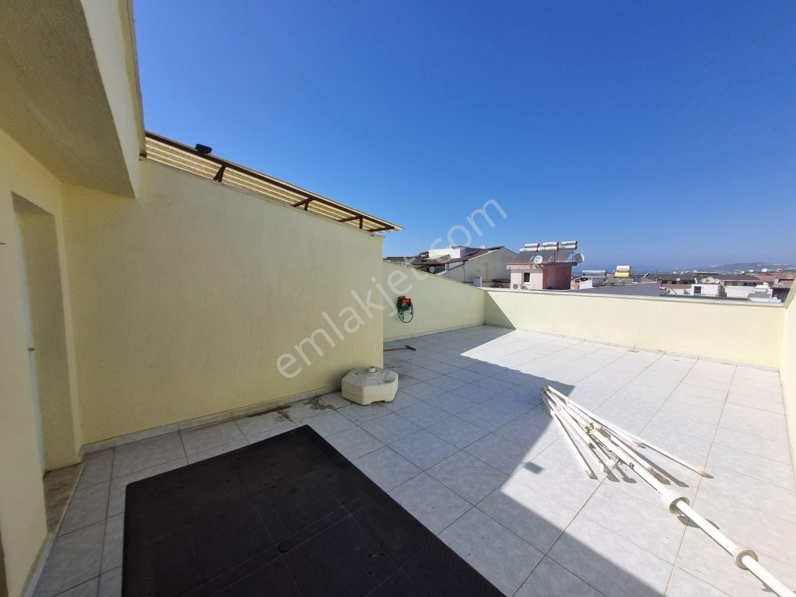 Kuşadası Davutlar Da Merkezi Konum Çatı Dubleks 5+1 Satılık Daire - Görsel 18