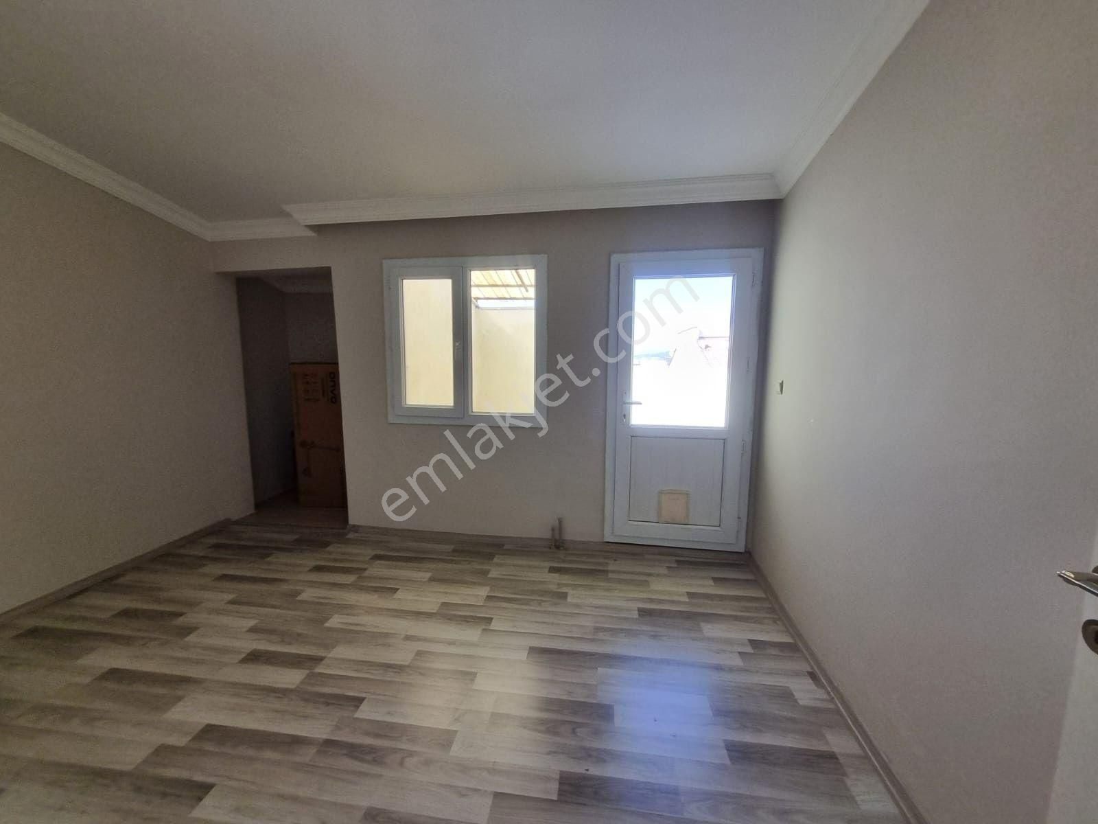 Kuşadası Davutlar Da Merkezi Konum Çatı Dubleks 5+1 Satılık Daire - Görsel 16