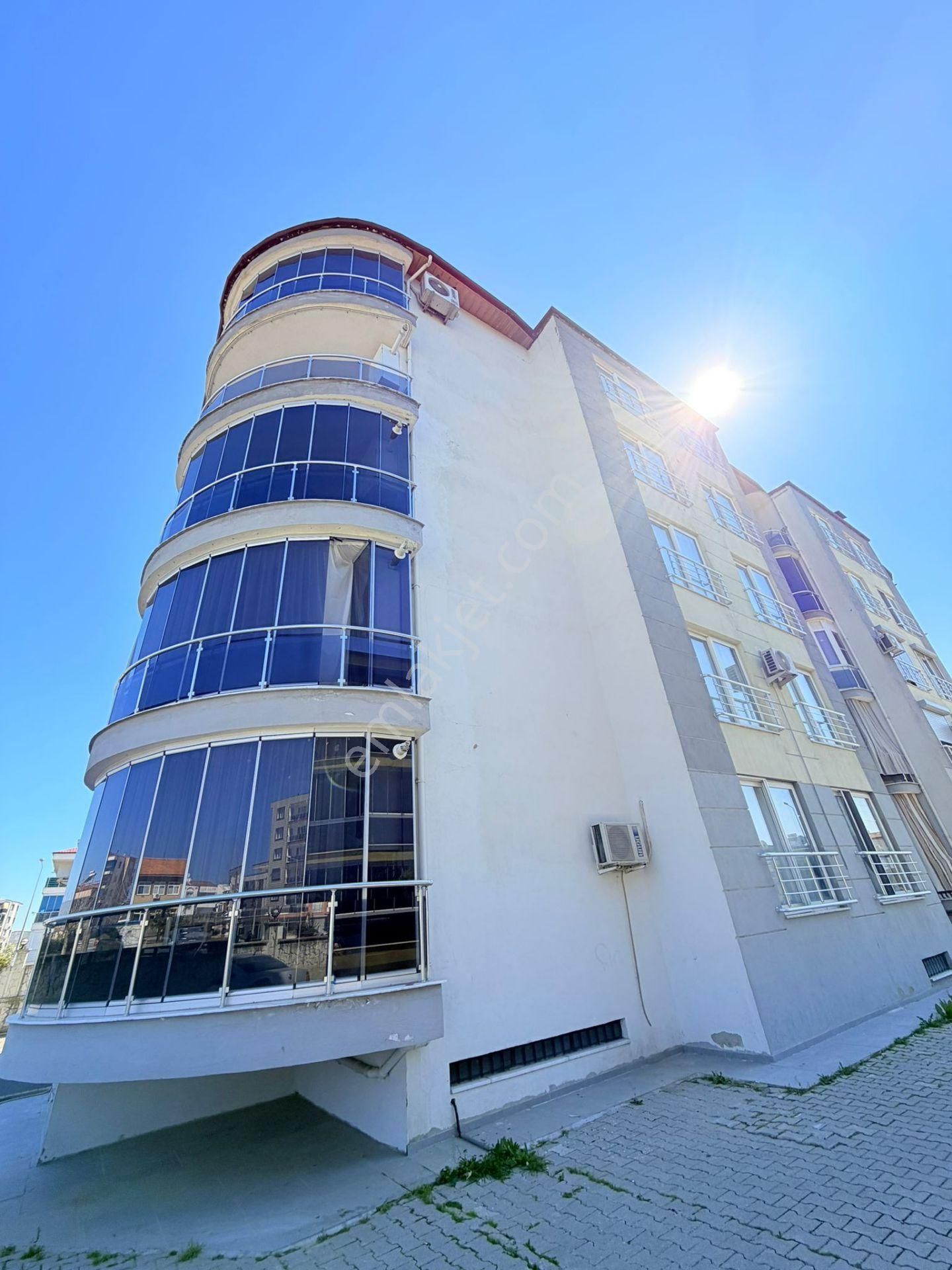 🏡 Göl-san Gayrimenkul’den 🏡 Yeşil Mahalle’de Satılık 3+1 Lüks Daire - Görsel 6