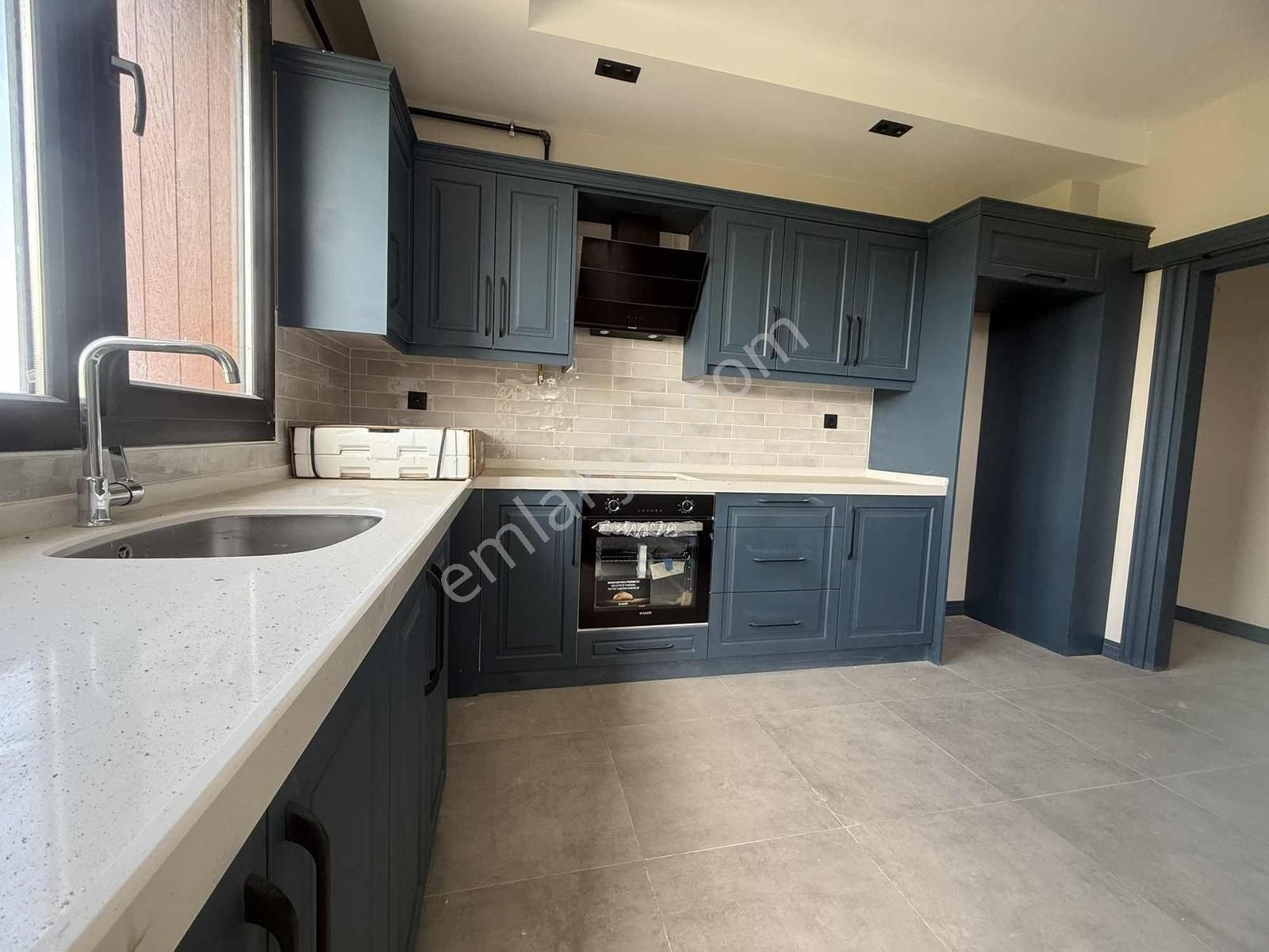 Bulvara Cephe Lüks 3+1 Arakat Deniz Manzaralı/iki Bloklu Sitede - Görsel 7