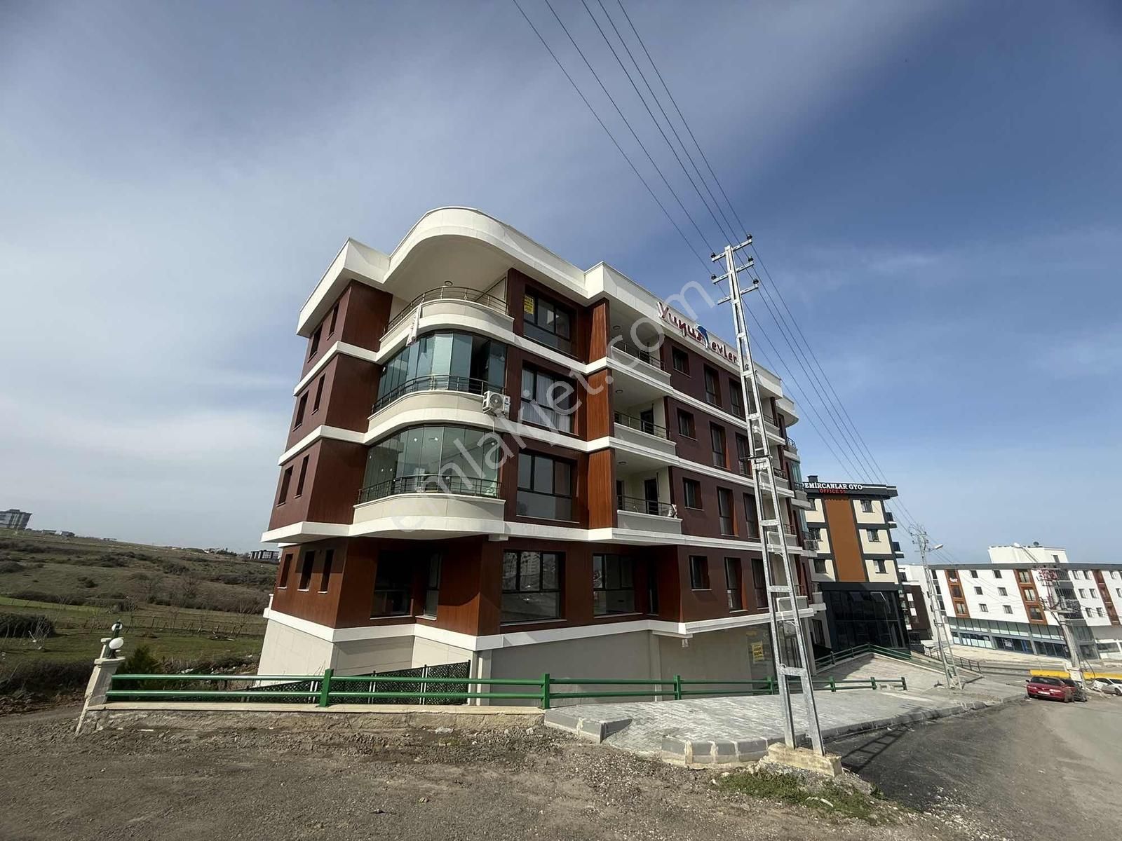 Bulvara Cephe Lüks 3+1 Arakat Deniz Manzaralı/iki Bloklu Sitede - Görsel 10