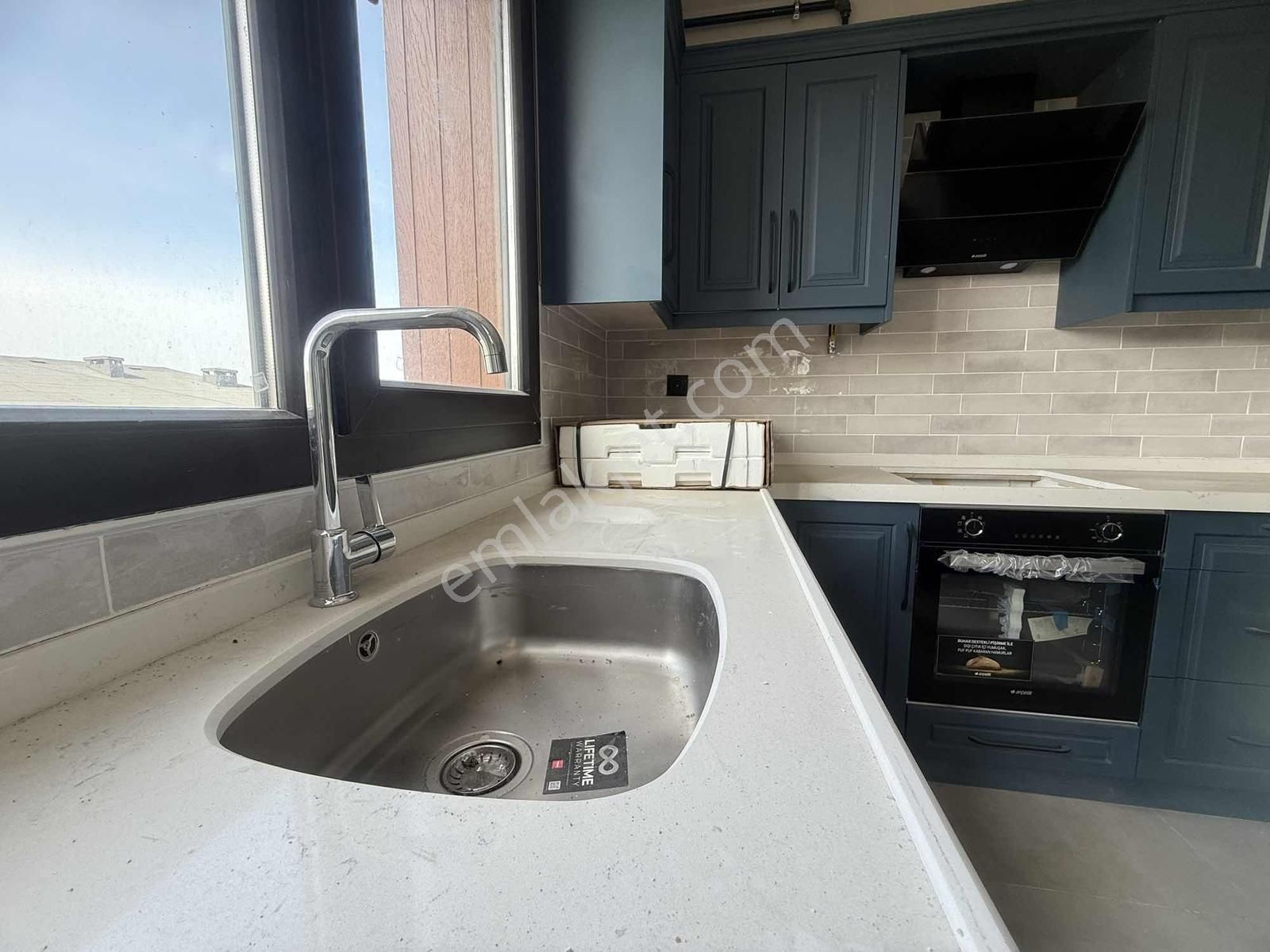 Bulvara Cephe Lüks 3+1 Arakat Deniz Manzaralı/iki Bloklu Sitede - Görsel 6