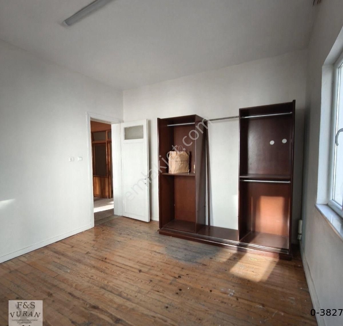Veysi Paşa Caddesi – Adliye Karşısı Kiralık Geniş 3+1 Daire - Görsel 24