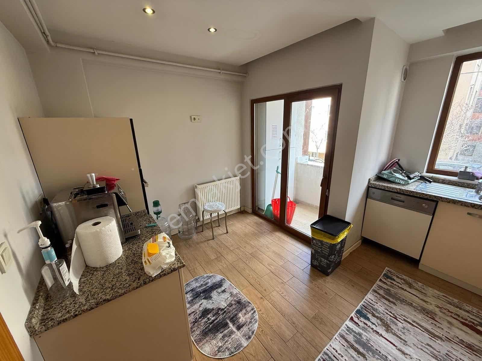 Finans Merkezine Komşu,butik Sitede Arakat 3+1 Kiralık Daire - Görsel 12