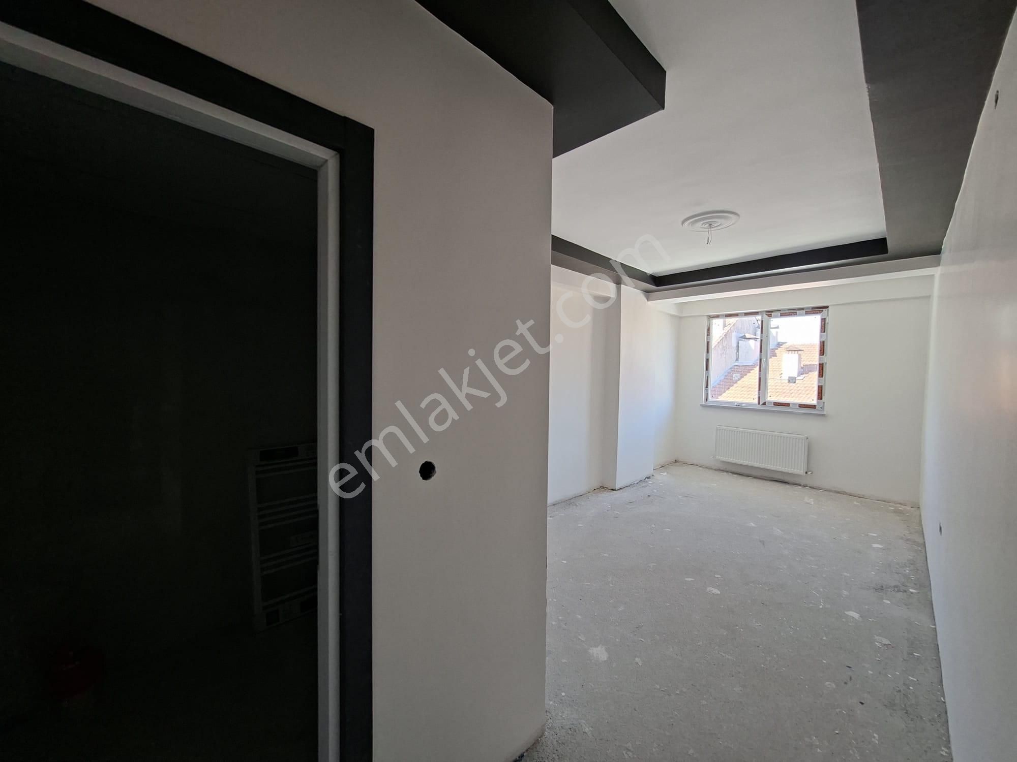 Recep Ümit Emlak'tan Sakarya -2 Caddesi Yakınında Asansörlü Satılık 3+1 Daire - Görsel 32