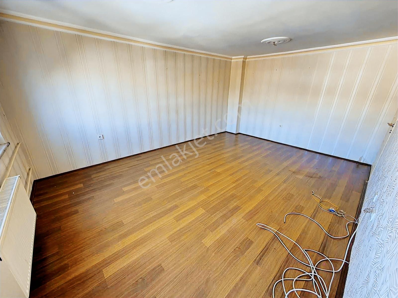 Etlik Merkezde Hastaneler Yakını Site İçinde Asansörlü 2+1 Yaplı - Görsel 13