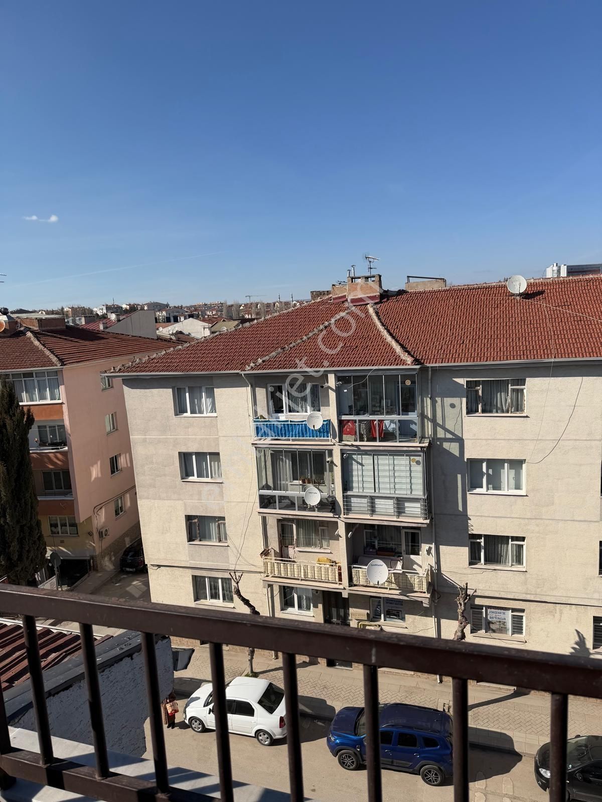 Net Emlak'tan Beşevlerde Full Eşyalı Kiralık 3+1 Daire - Görsel 6