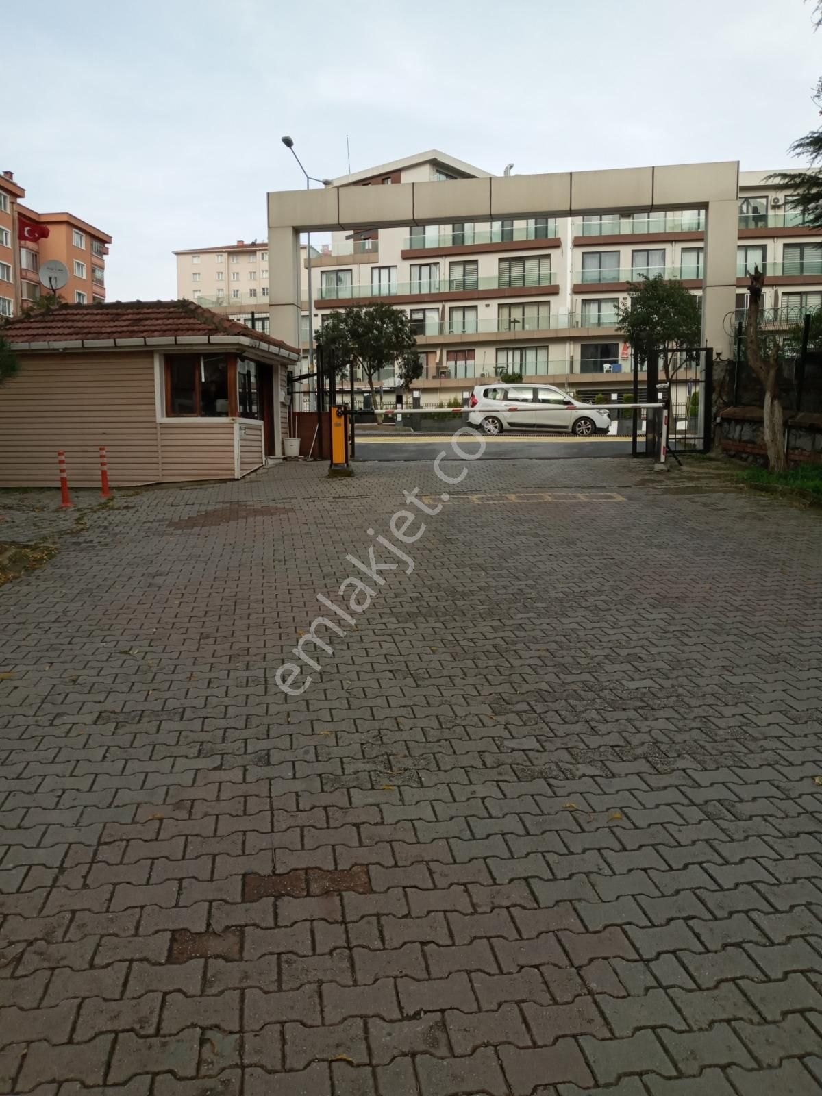 Yenişehir Mah. De Yatırımlık 3+1 Satılık Daire - Görsel 4
