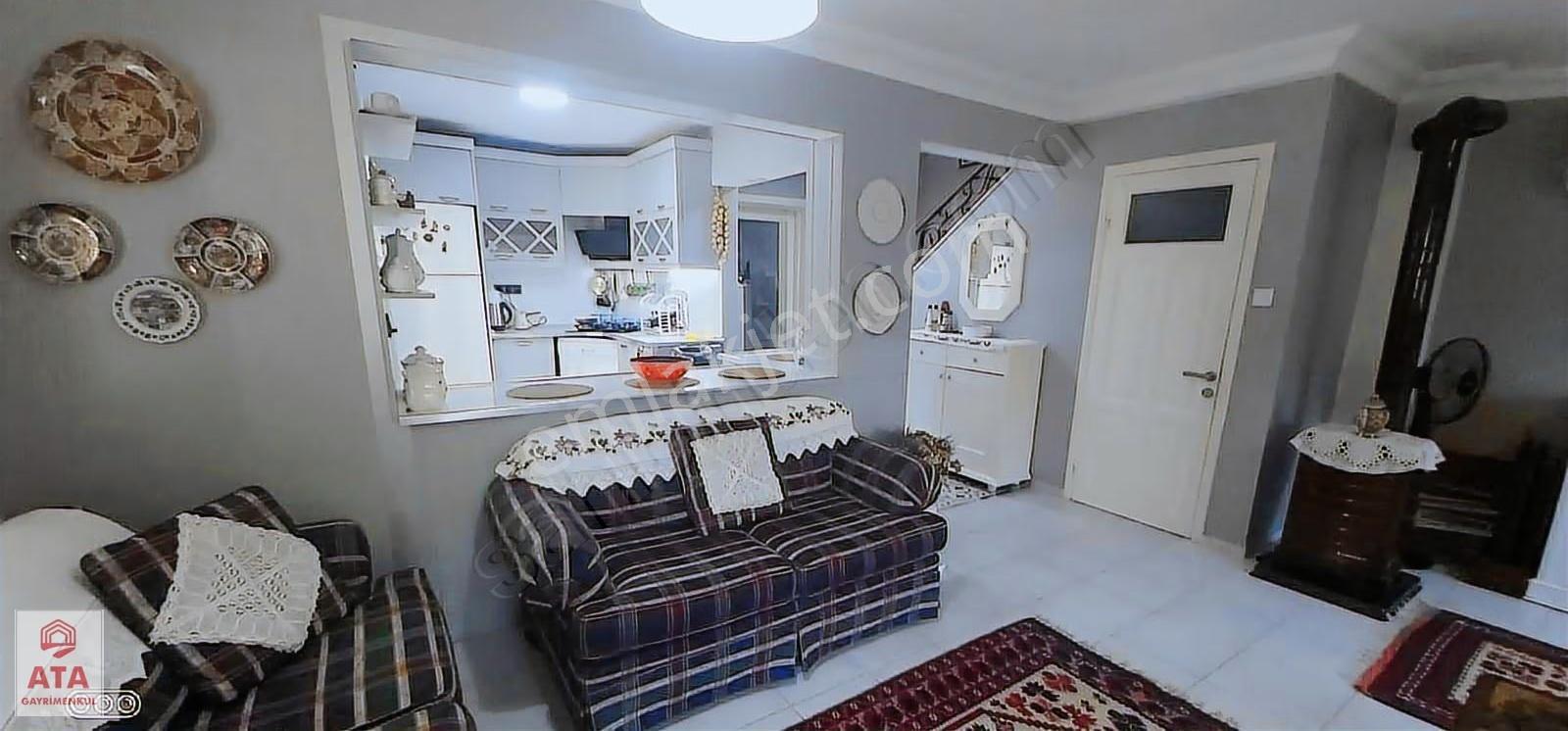 Çeşme Ayayorgi Mevkii,yüzme Havuzlu,full Eşyalı,bahçeli,sitede - Görsel 9