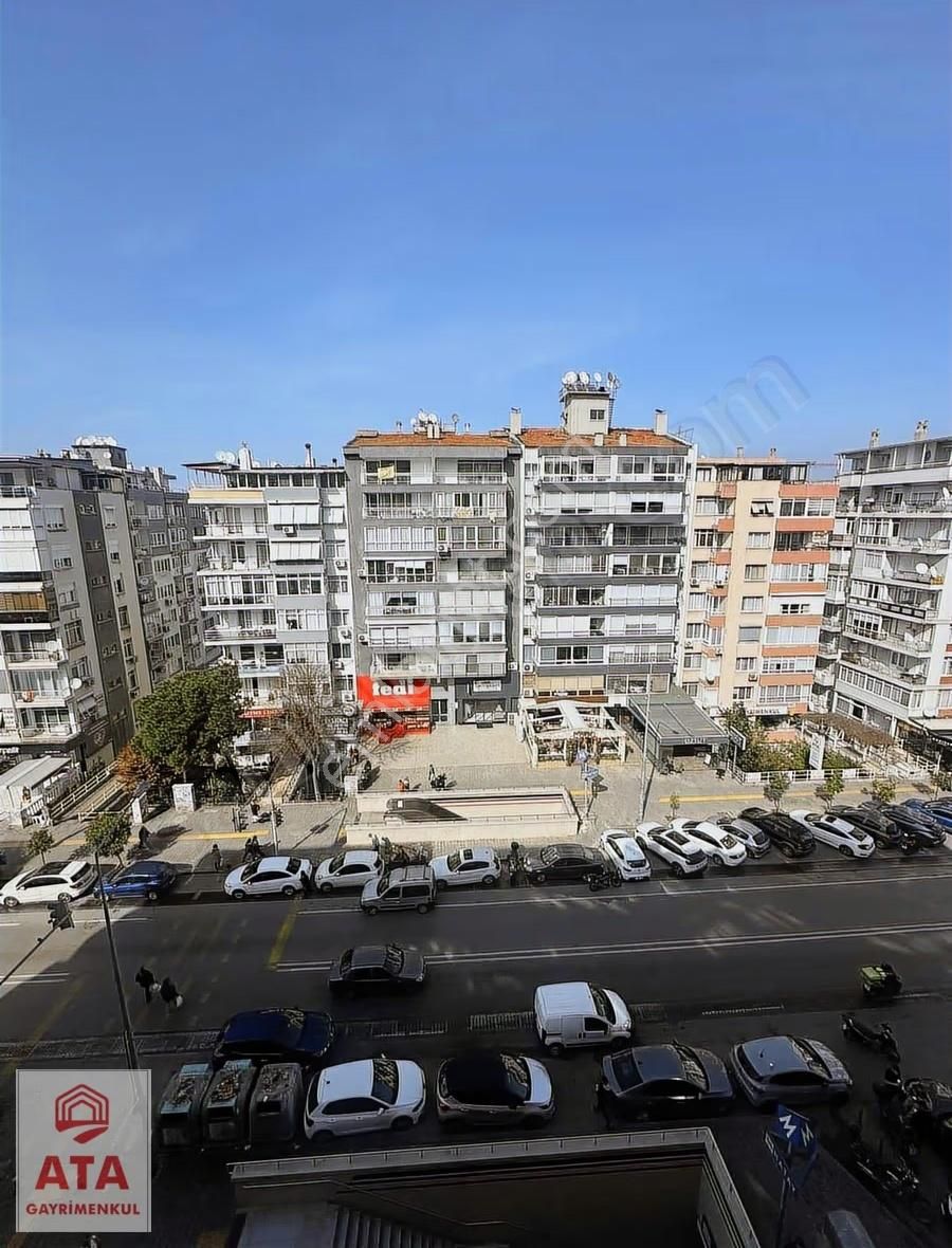 Hatay Metro Çıkışında Cadde Üzerinde Satılık 3+1 Daire - Görsel 6