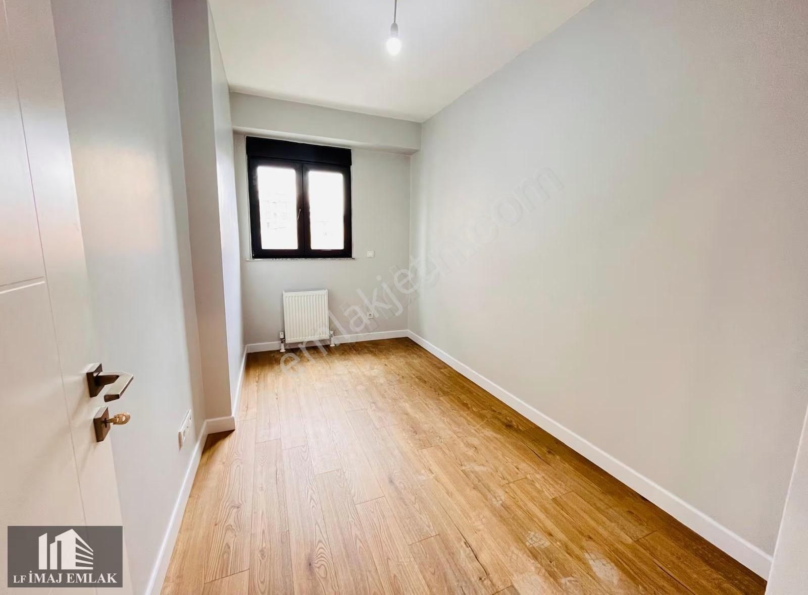 Lf İmaj Bostancı Modern Sitesinde 2+1 Balkonlu Havuzlu Güvenlik - Görsel 9