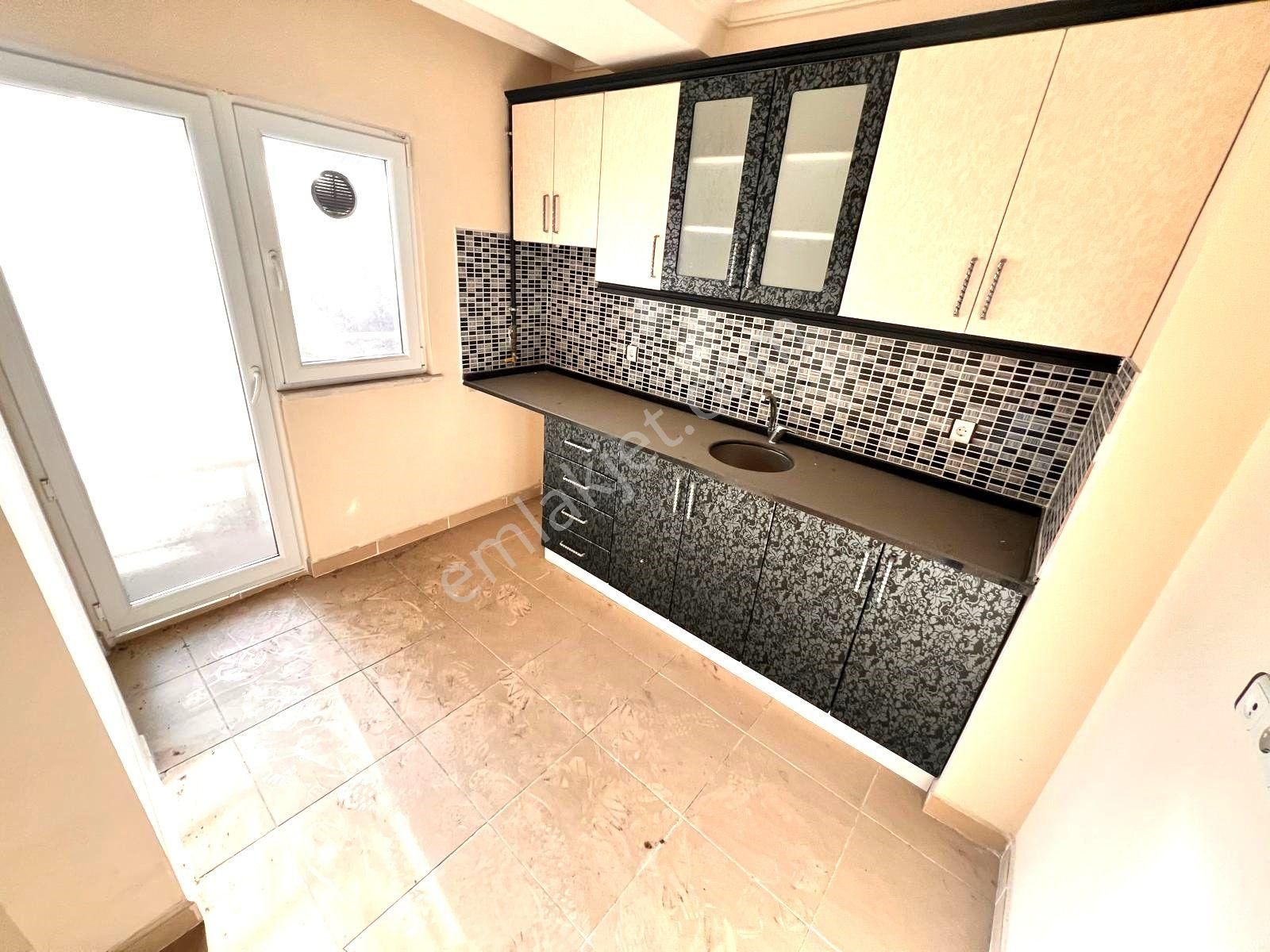 Seba'dan Tevfikbey Mh 3+1 140m2 İskanlı Kredili Satılık Dubleks - Görsel 5