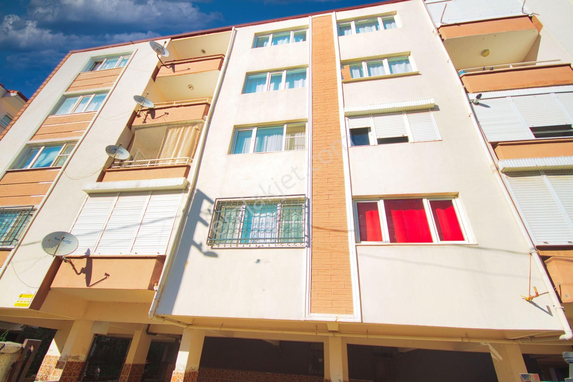 🛑🛑aktiften Akçay'da Satılık Denize Yakın Ön Cephe Arakat Geniş Çift Balkonlu 2+1 Daire - Görsel 28