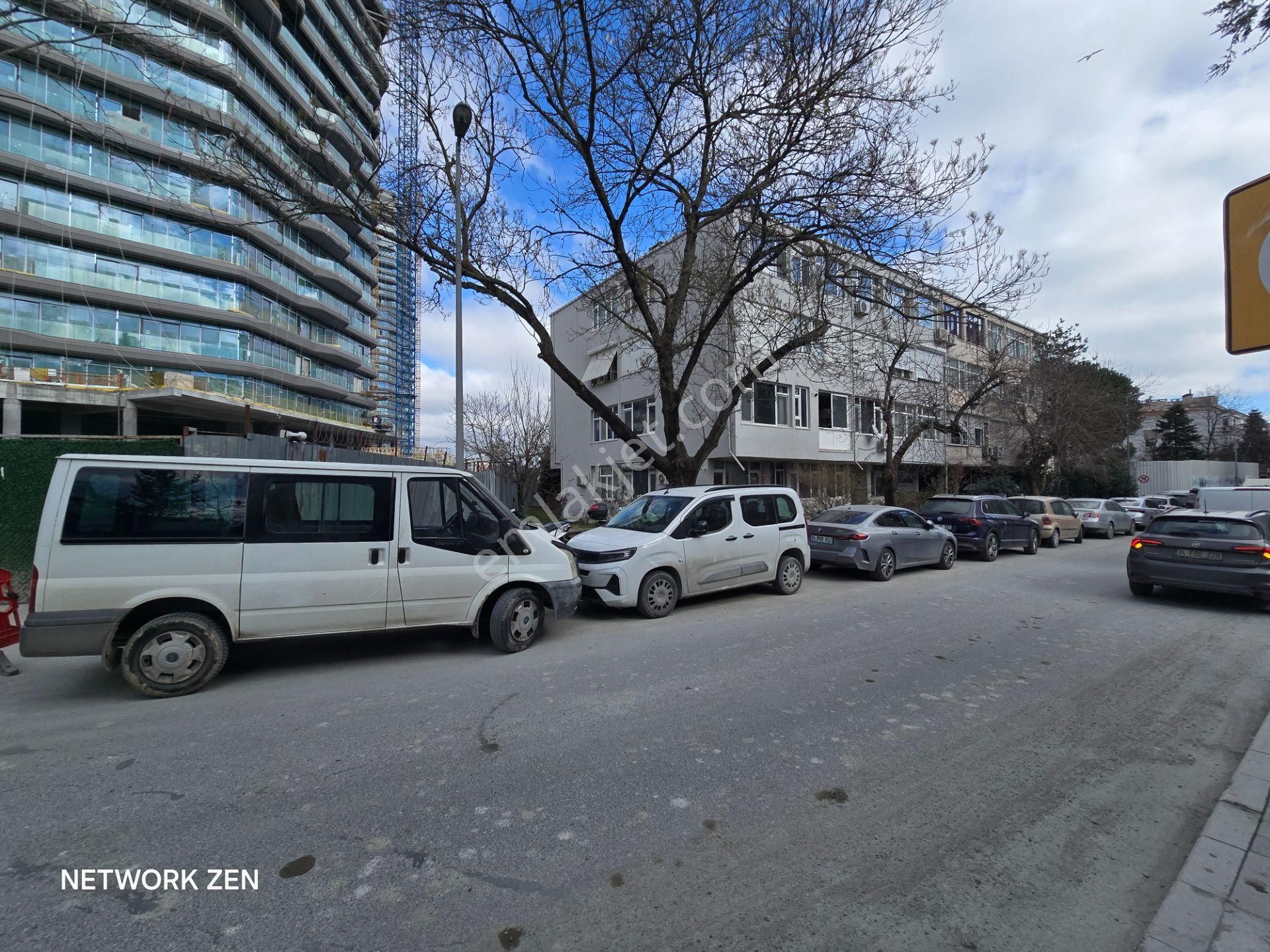 Akmerkez'e Yürüme Mesafesinde Ofis Ve İşyeri Kullanımına Uygun 1+1 Daire - Görsel 2