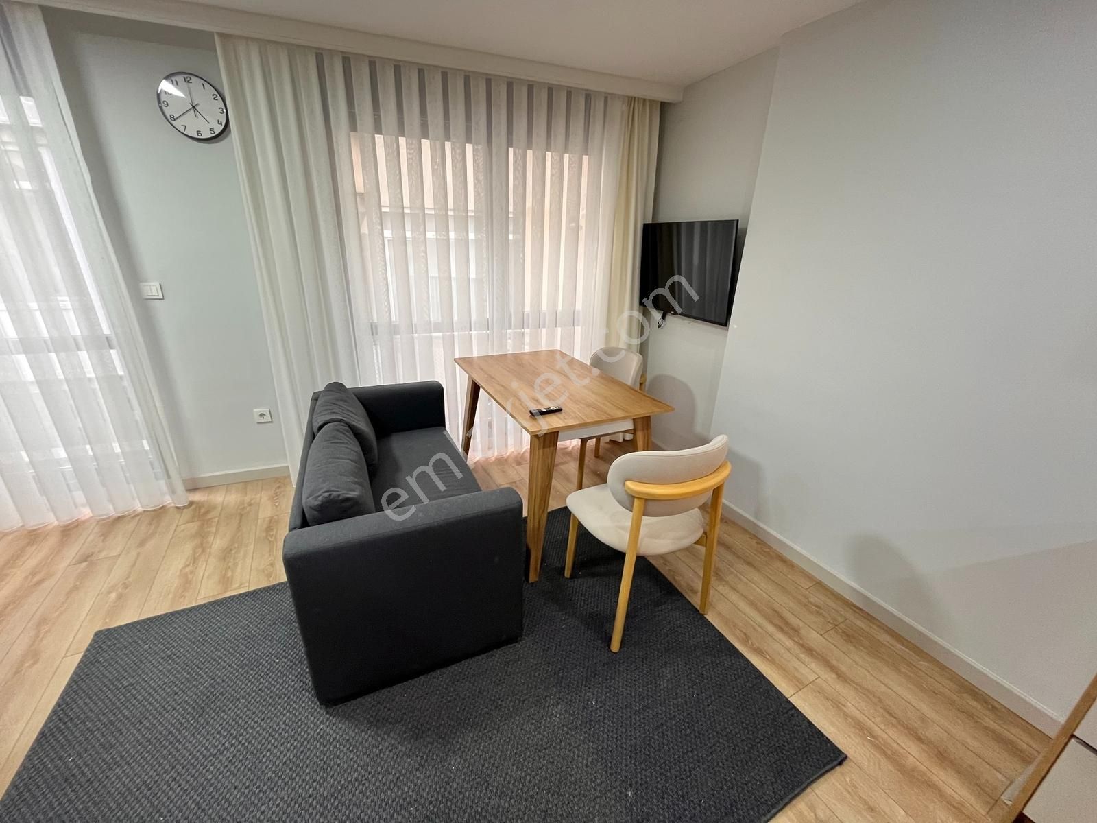 Aktaştan Üsküdar Merkezde 1+0 Full Eşyalı Lüks Stüdyo Daire - Görsel 32