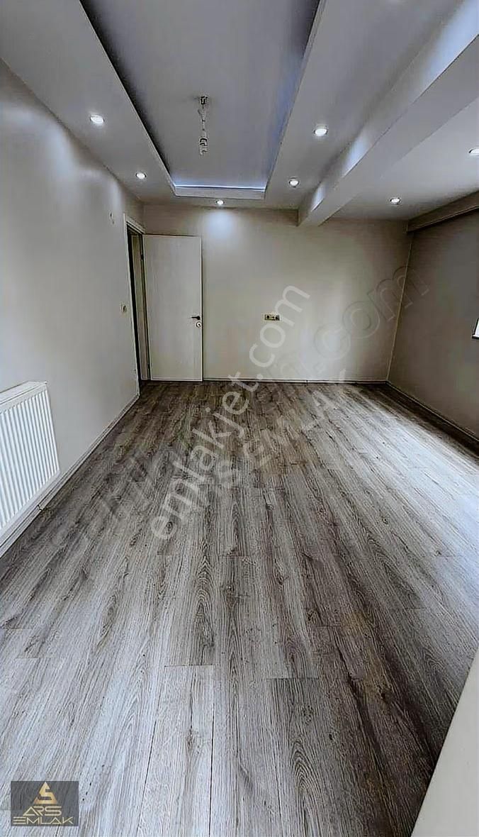 Ars'den Satılık Fırsat Daire Bakırlı İlbadıda 2+1 Ebevny Banyo - Görsel 3