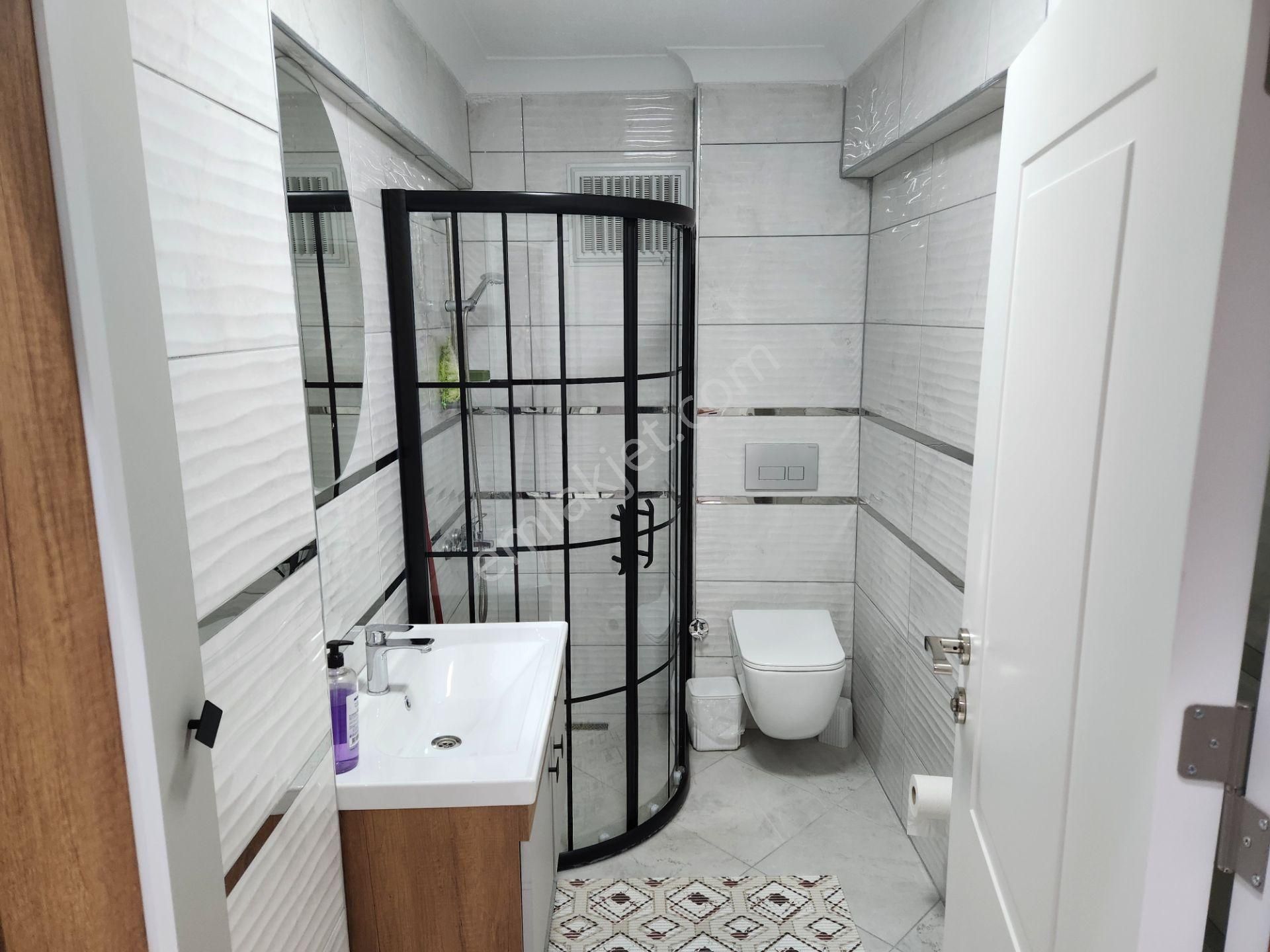 💢💢aktiften Akçay'da Standartların Ötesinde Ayrı Mutfaklı Eşyalı Denize 150mt 1+1 Daire - Görsel 21