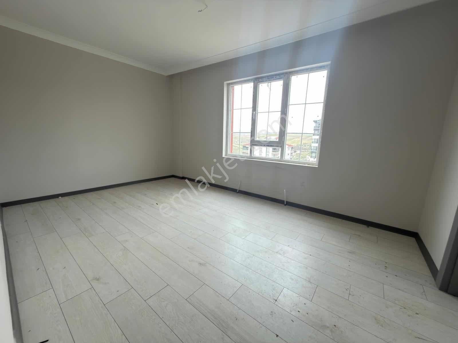 Saraycıkta 6 Ara Katta Sıfır Emsalsiz 4+1 Geniş Ultra Lüks Daire - Görsel 29