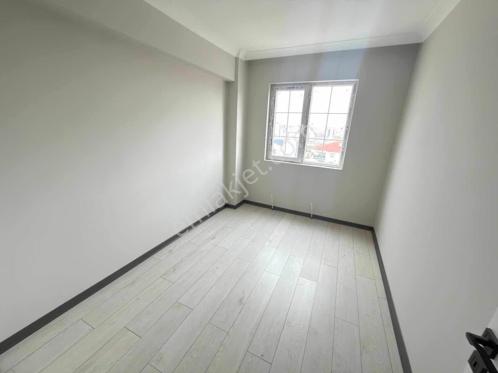 Saraycıkta 6 Ara Katta Sıfır Emsalsiz 4+1 Geniş Ultra Lüks Daire - Görsel 12