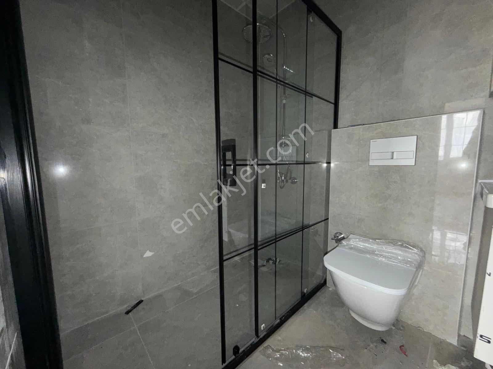 Saraycıkta 6 Ara Katta Sıfır Emsalsiz 4+1 Geniş Ultra Lüks Daire - Görsel 2