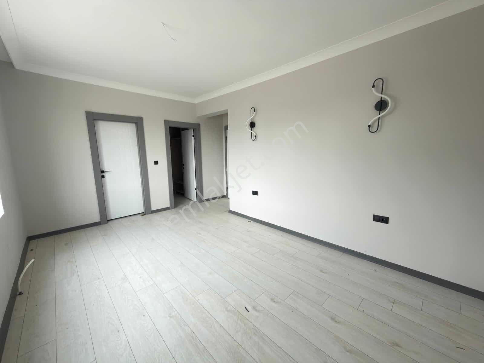 Saraycıkta 6 Ara Katta Sıfır Emsalsiz 4+1 Geniş Ultra Lüks Daire - Görsel 27