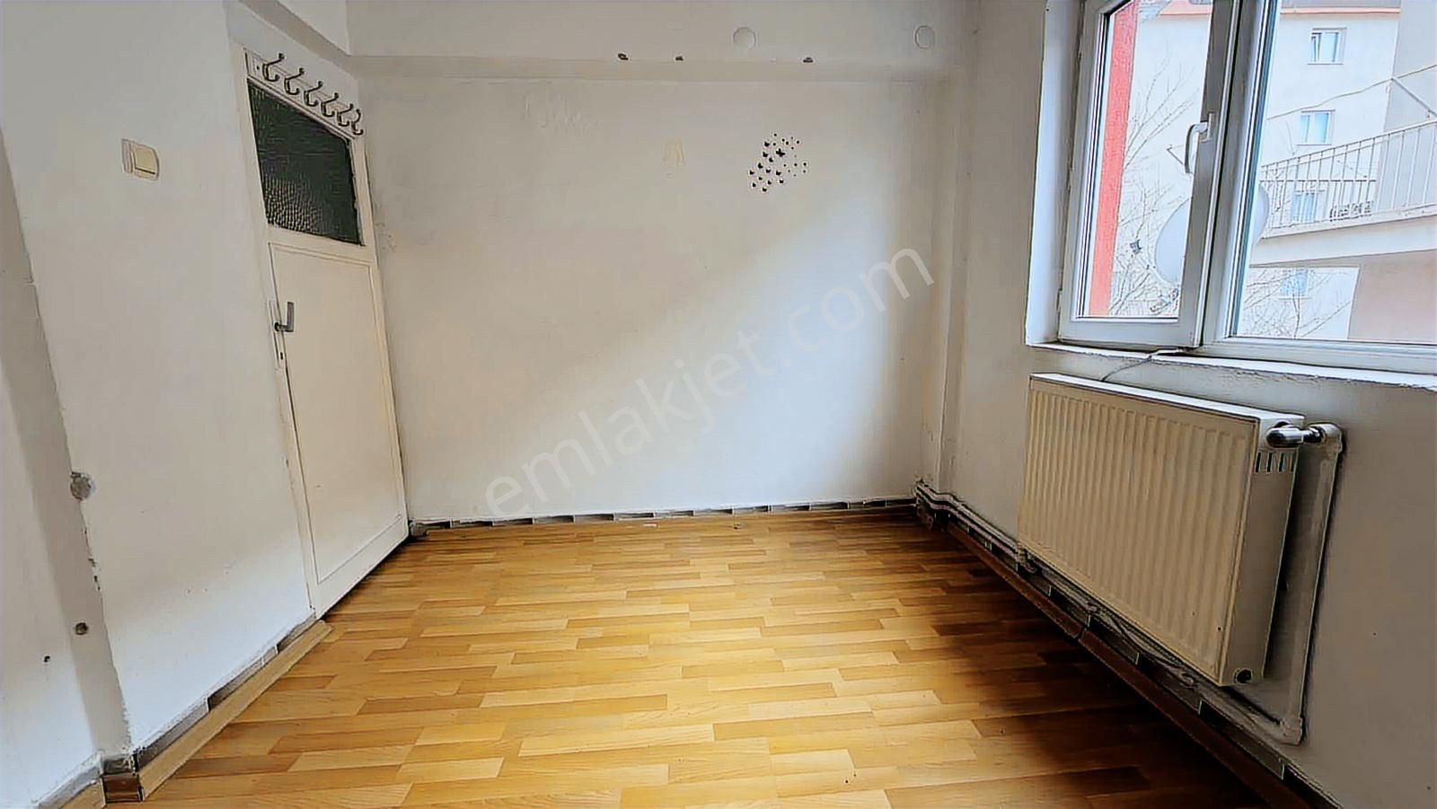 Tandoğan Mahallesinde 2+1 2.ara Katta Satılık Fırsat Daire - Görsel 14