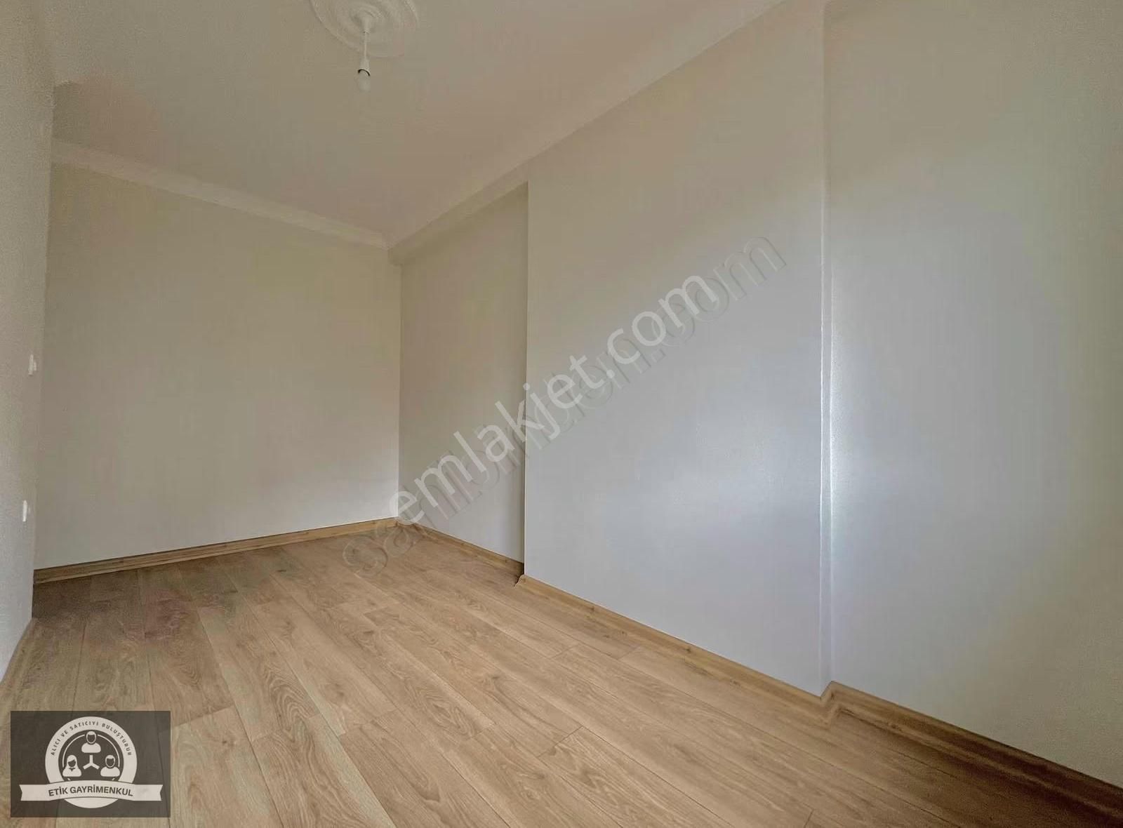 Ortadağ Merkezde 4+1 Çatı Dubleks 145m2 Daire - Görsel 26