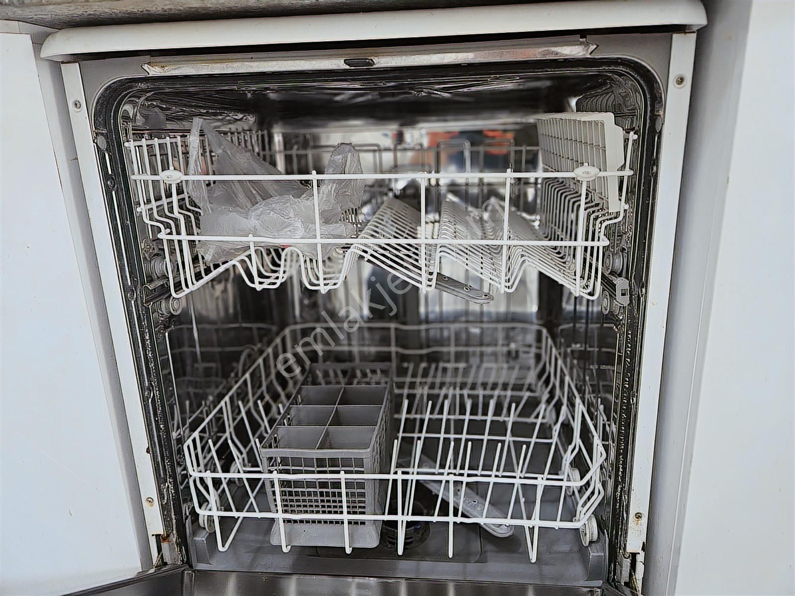 2000 Plaza Üçkapılar Kaleiçine Yakın Sinan Mah 1+1 Kiralık Daire - Görsel 11