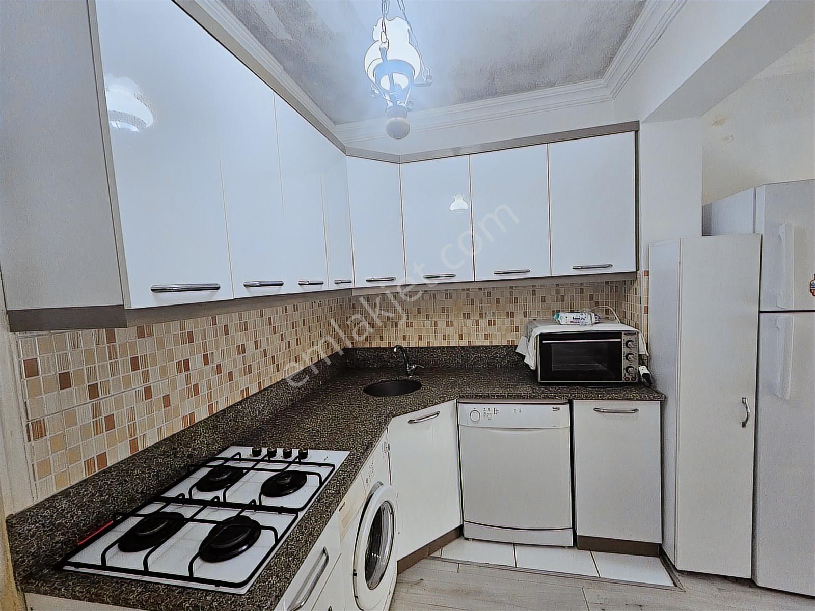 2000 Plaza Üçkapılar Kaleiçine Yakın Sinan Mah 1+1 Kiralık Daire - Görsel 18