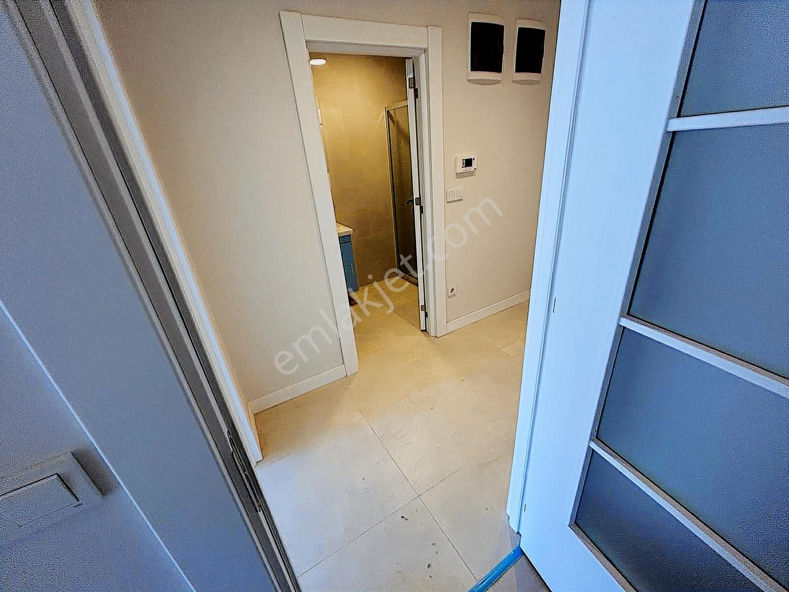 Altunizade Merkezi Konum 1+1 Net 55 M2 Satılık Daire - Görsel 27