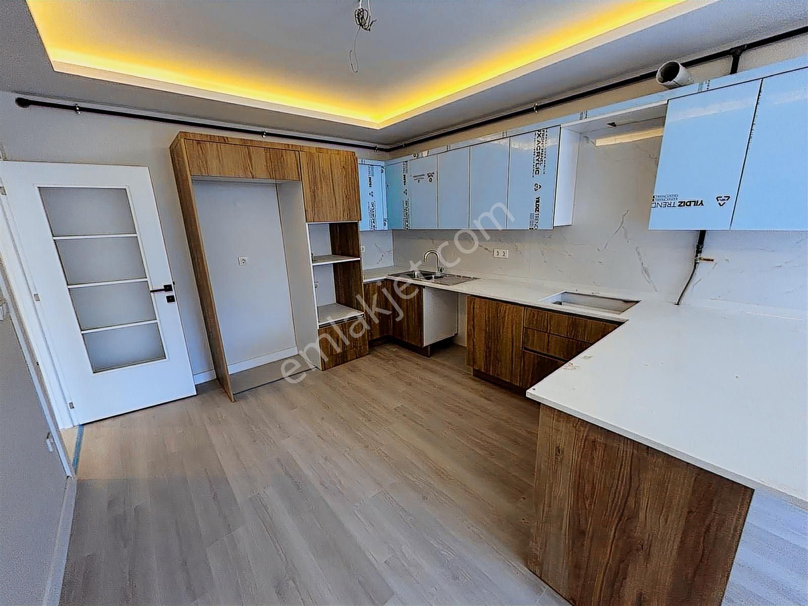 Altunizade Merkezi Konum 1+1 Net 55 M2 Satılık Daire - Görsel 16