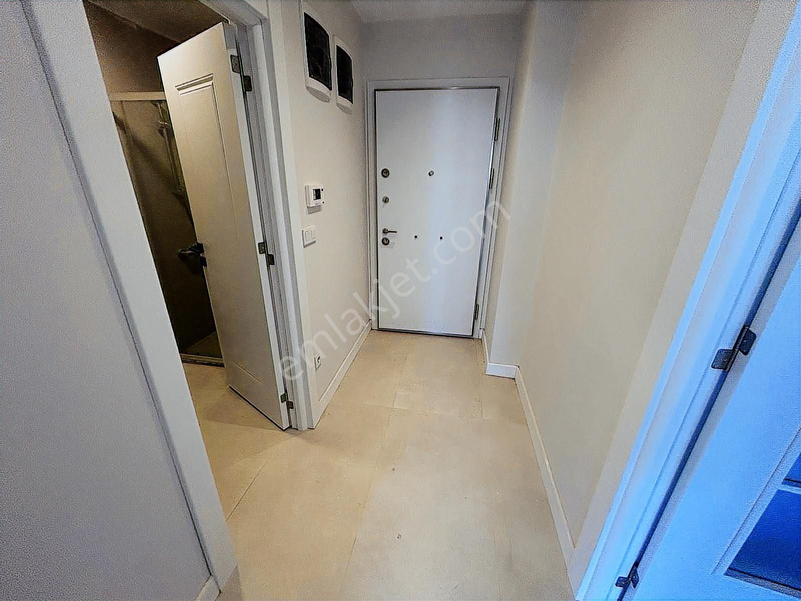 Altunizade Merkezi Konum 1+1 Net 55 M2 Satılık Daire - Görsel 14