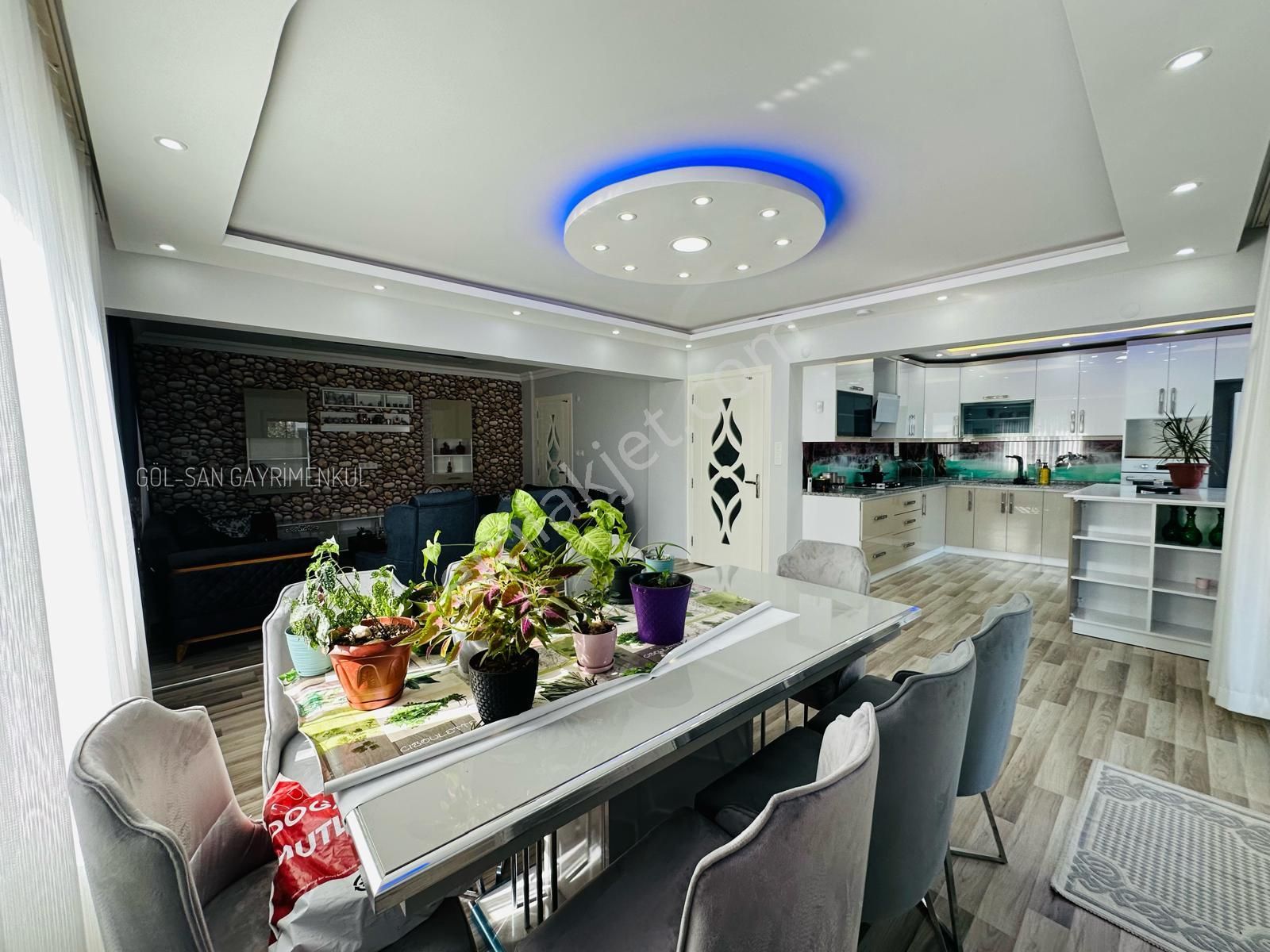 🏡 Göl-san Gayrimenkul’den 🏡 Şirinevler Mah. 2+1 150 M2 Satılık Arakat Daire - Görsel 5