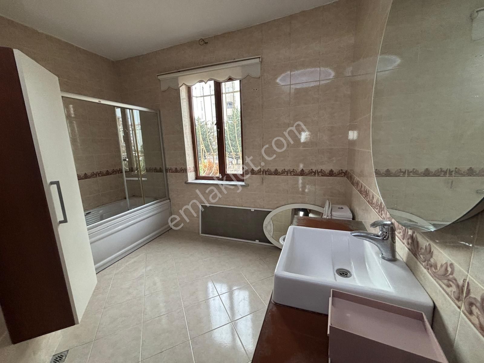 Truva Gayrimenkul Den Parkevler Sitesinde 6+1 Havuzlu Villa - Görsel 34