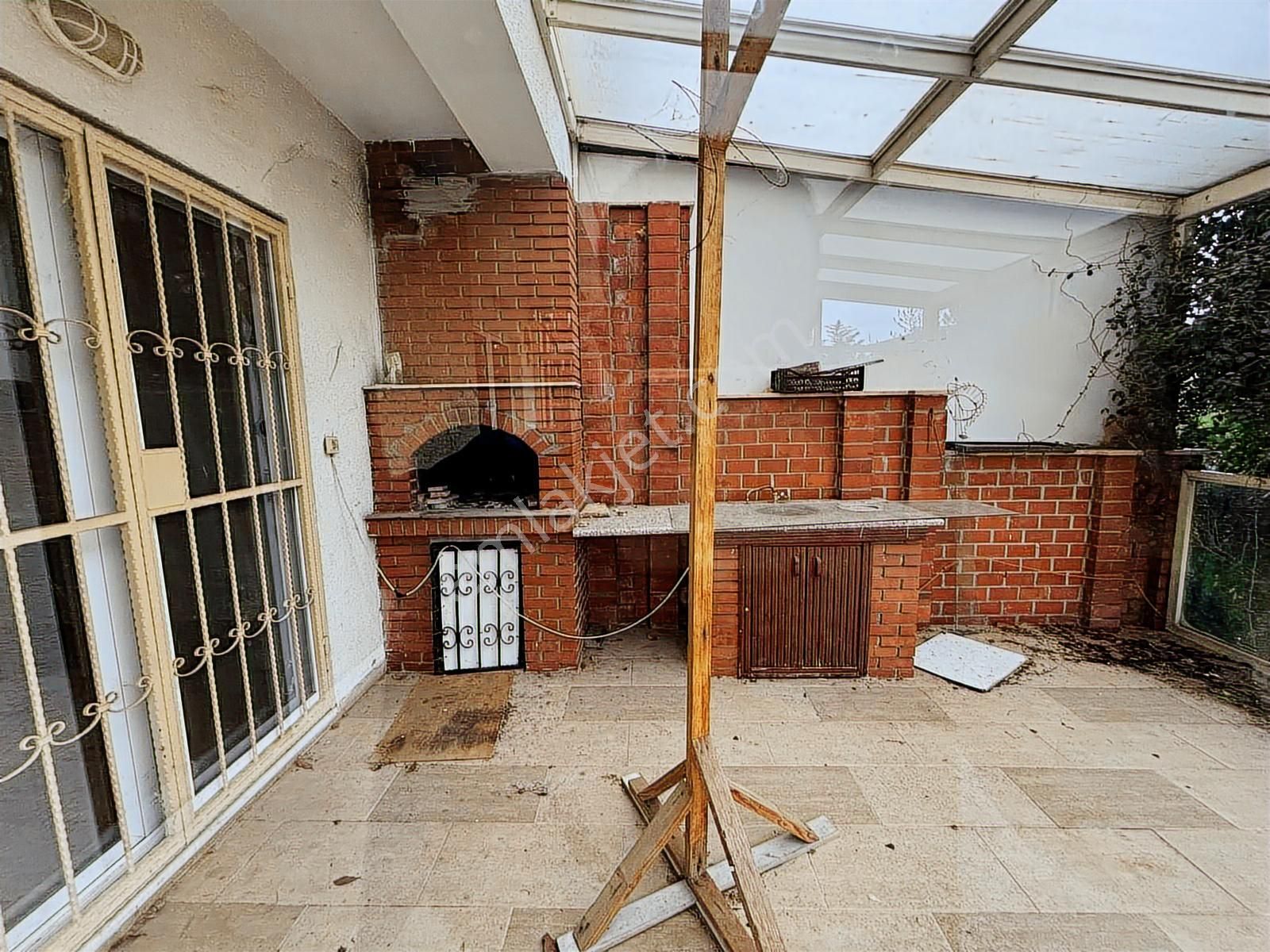 Truva Gayrimenkul Den Parkevler Sitesinde 6+1 Havuzlu Villa - Görsel 9