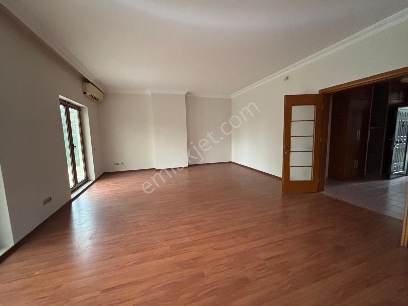 Truva Gayrimenkul Den Parkevler Sitesinde 6+1 Havuzlu Villa - Görsel 4