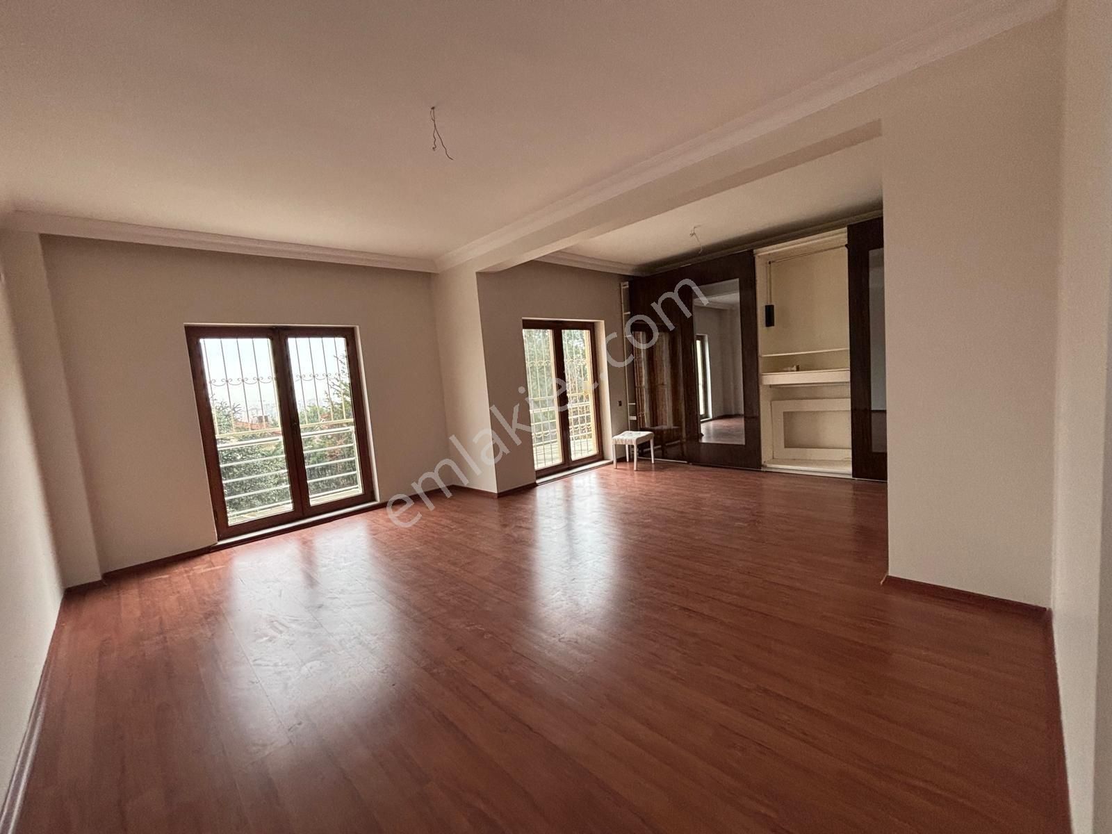 Truva Gayrimenkul Den Parkevler Sitesinde 6+1 Havuzlu Villa - Görsel 29