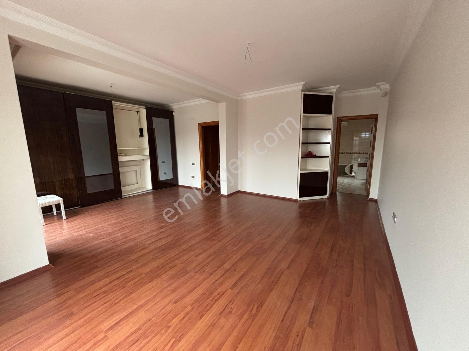 Truva Gayrimenkul Den Parkevler Sitesinde 6+1 Havuzlu Villa - Görsel 18