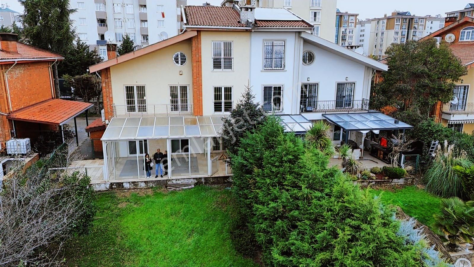 Truva Gayrimenkul Den Parkevler Sitesinde 6+1 Havuzlu Villa - Görsel 24