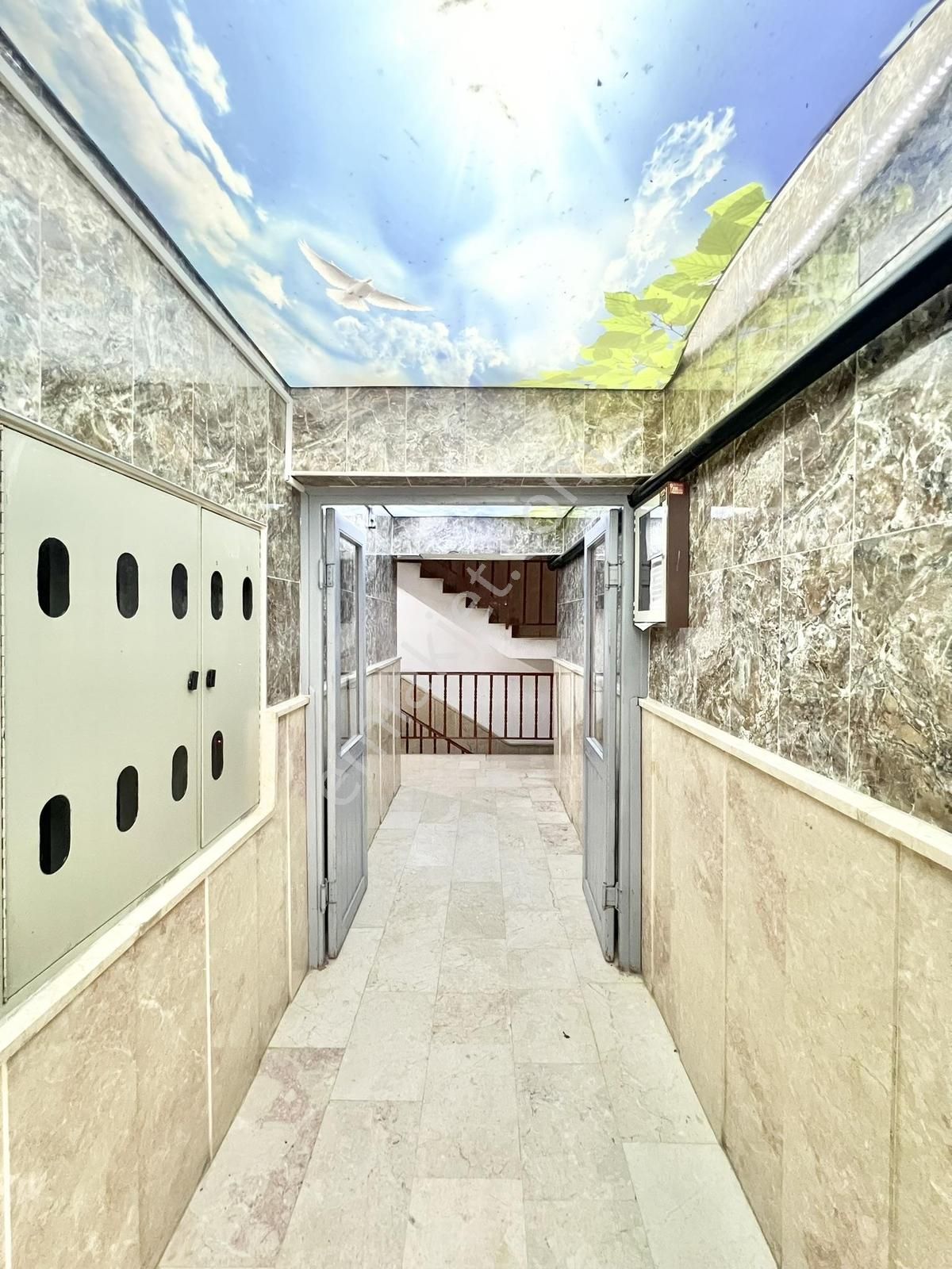 Beyoğlu'ndan Merkezi Lokasyonda Isı Yalıtımlı Yapılı Satılık 3+1 - Görsel 6