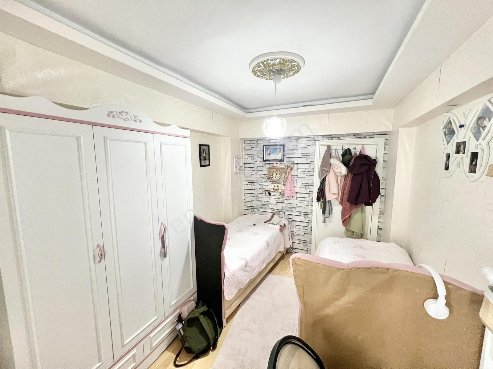 Beyoğlu'ndan Merkezi Lokasyonda Isı Yalıtımlı Yapılı Satılık 3+1 - Görsel 33